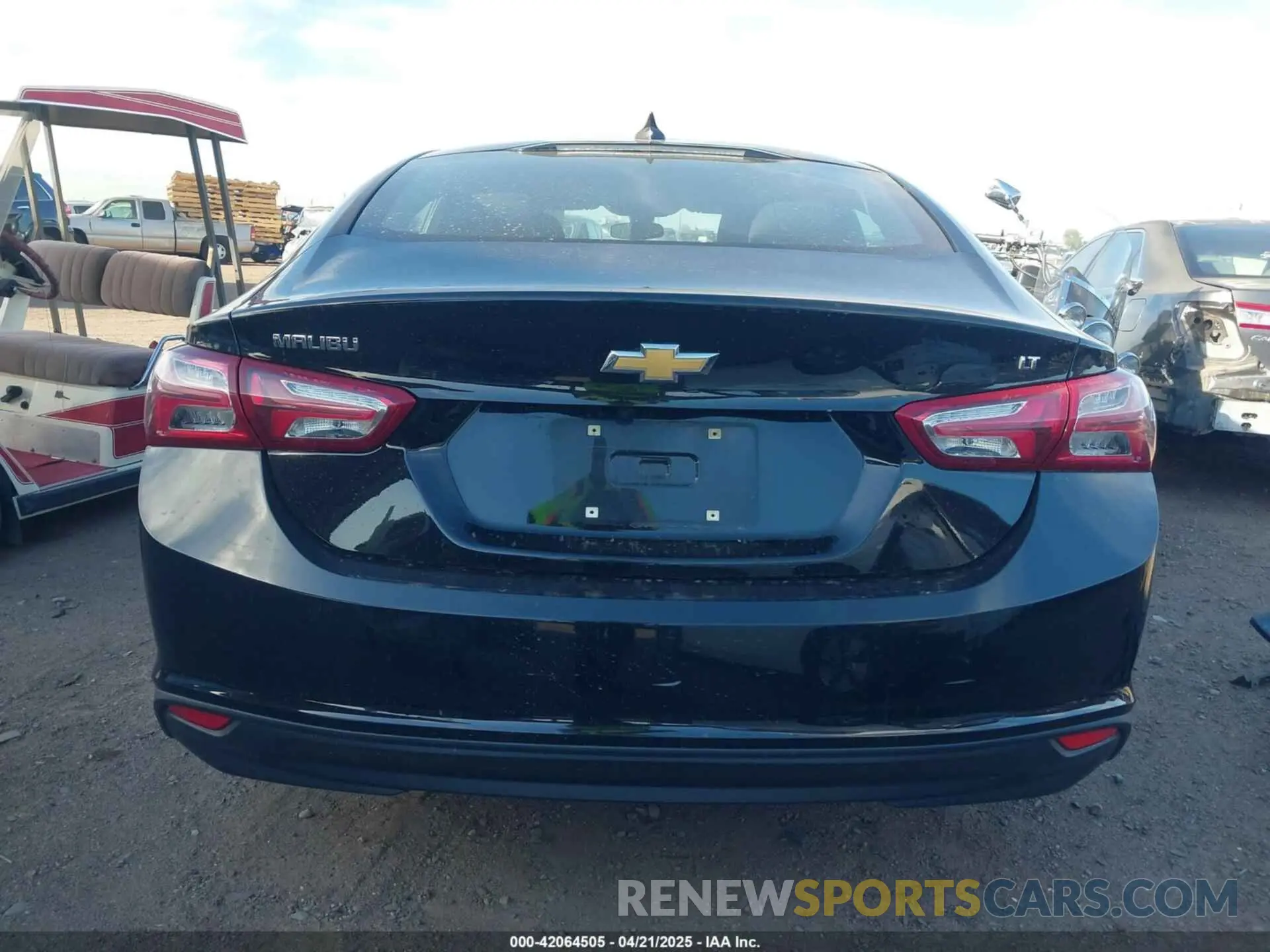17 Photograph of a damaged car 1G1ZD5ST2NF134456 CHEVROLET MALIBU 2022