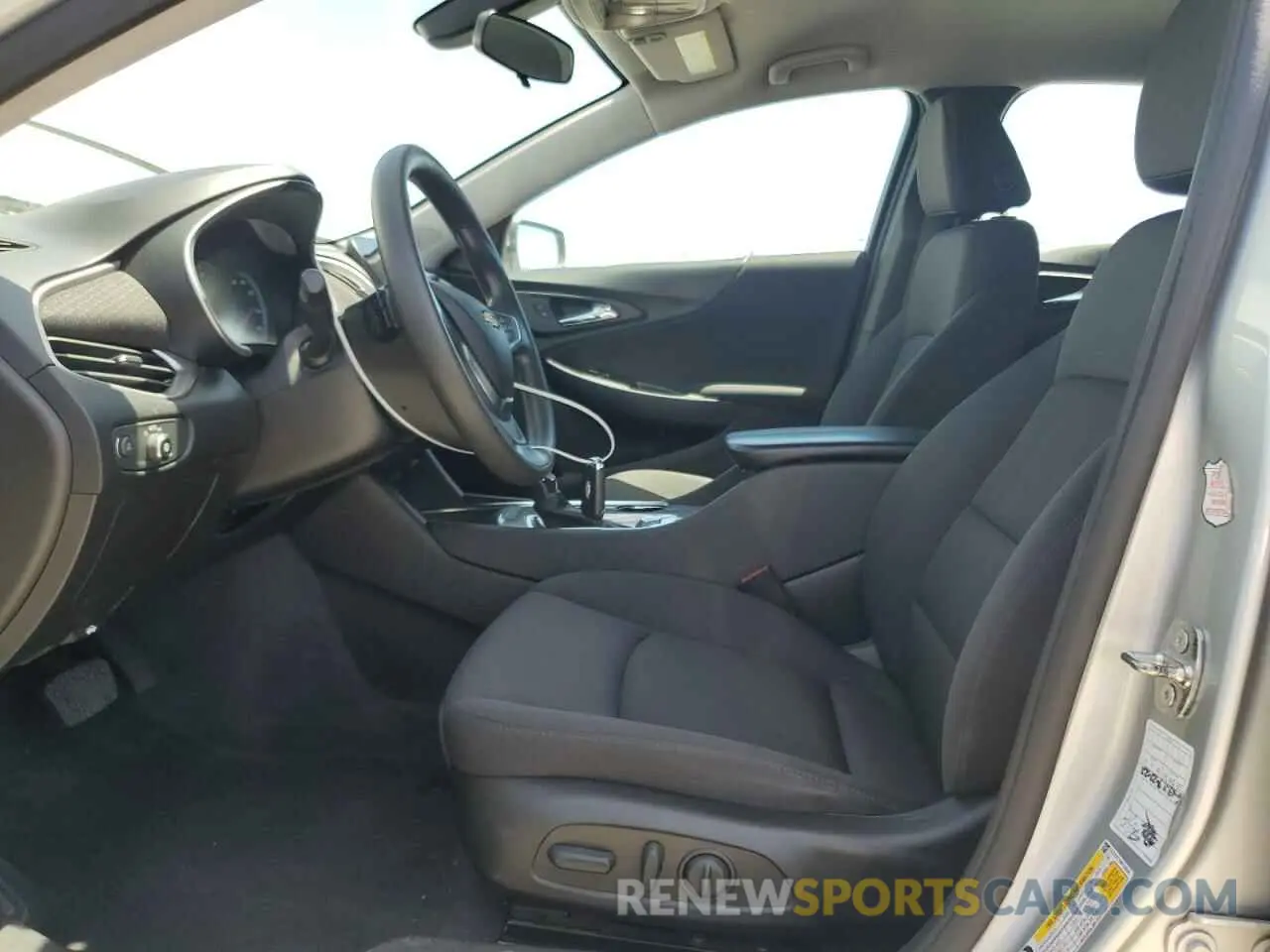 7 Photograph of a damaged car 1G1ZD5ST2NF149006 CHEVROLET MALIBU 2022
