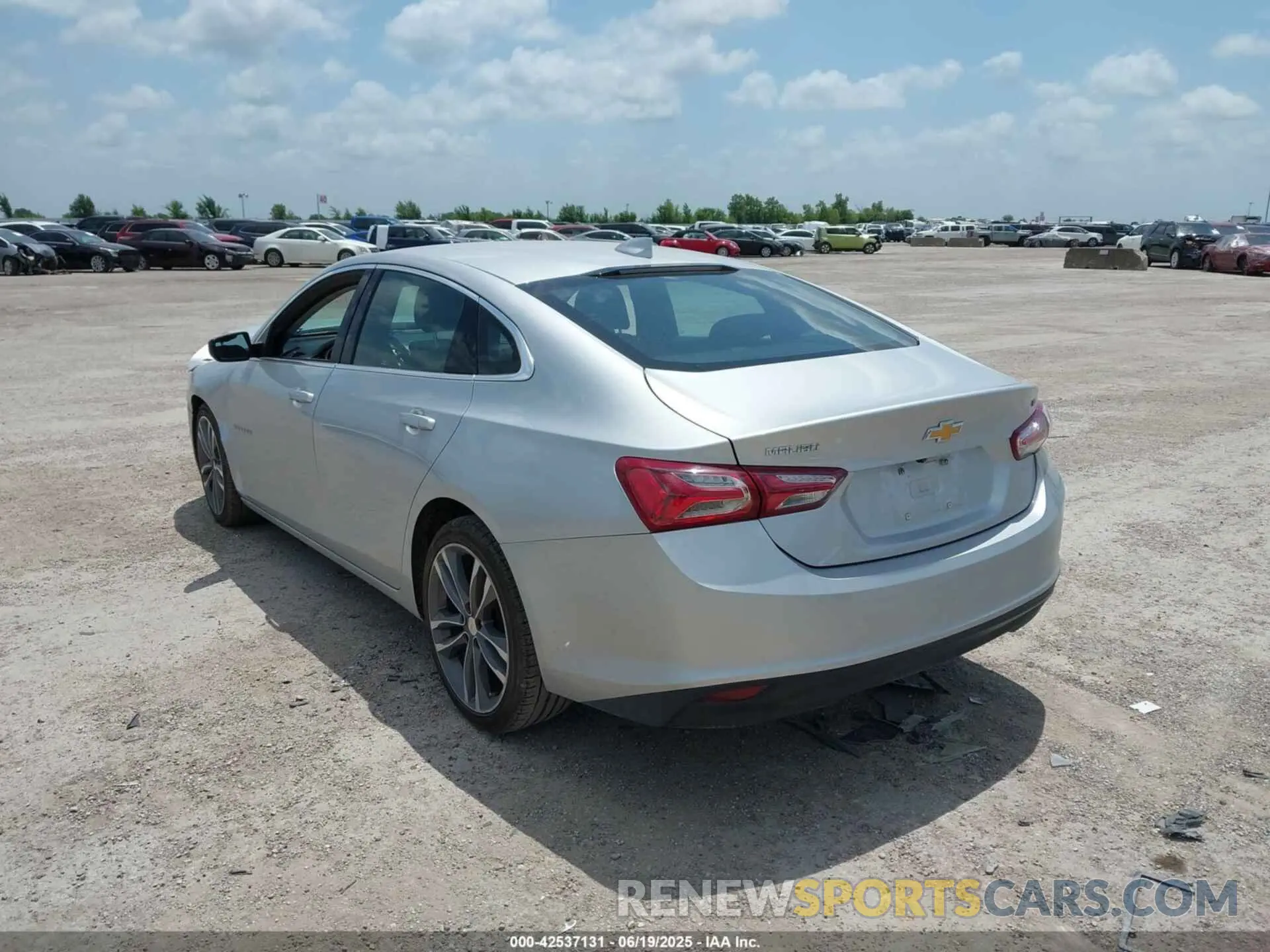 3 Photograph of a damaged car 1G1ZD5ST2NF149717 CHEVROLET MALIBU 2022