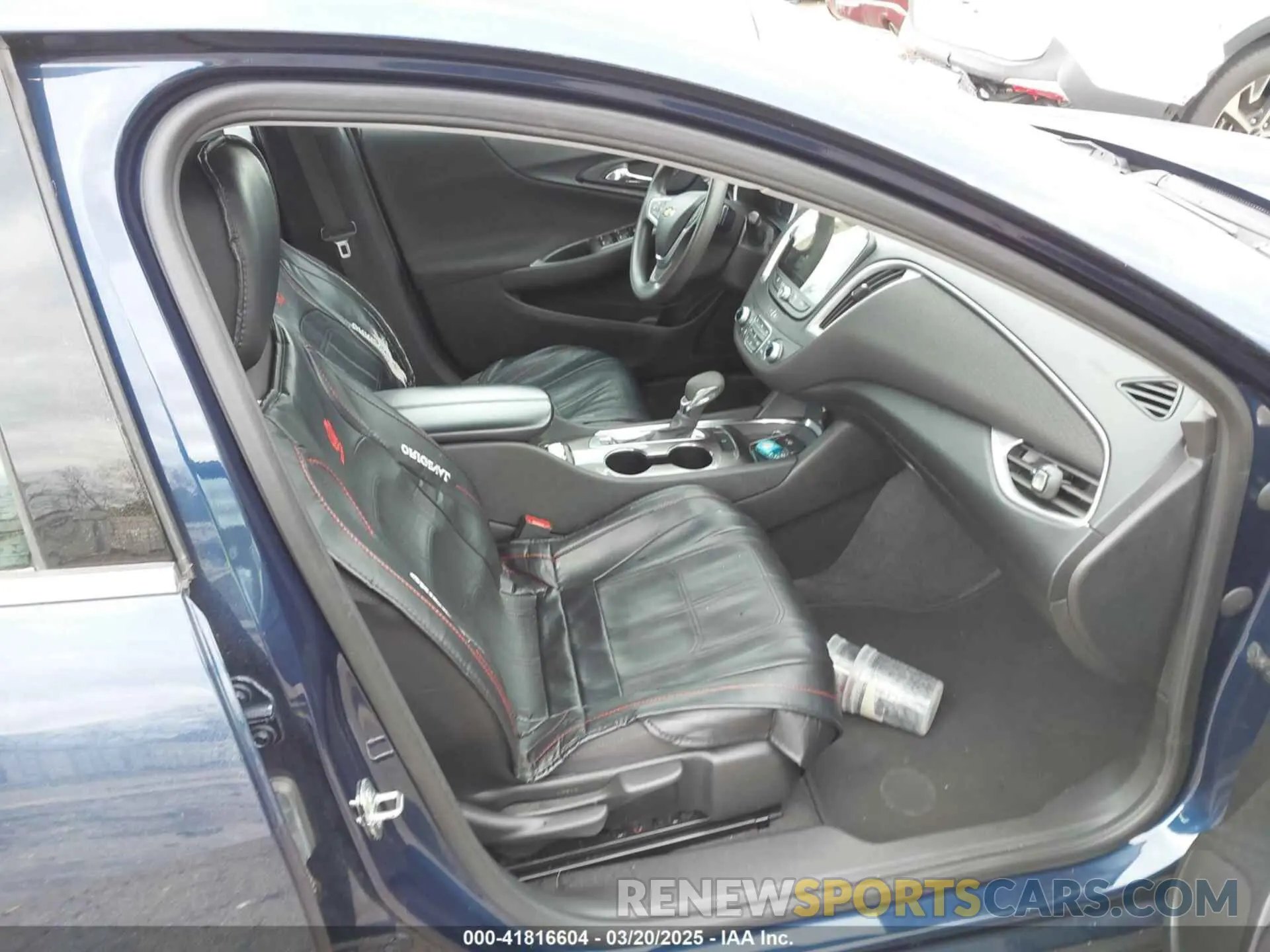 5 Photograph of a damaged car 1G1ZD5ST2NF169319 CHEVROLET MALIBU 2022