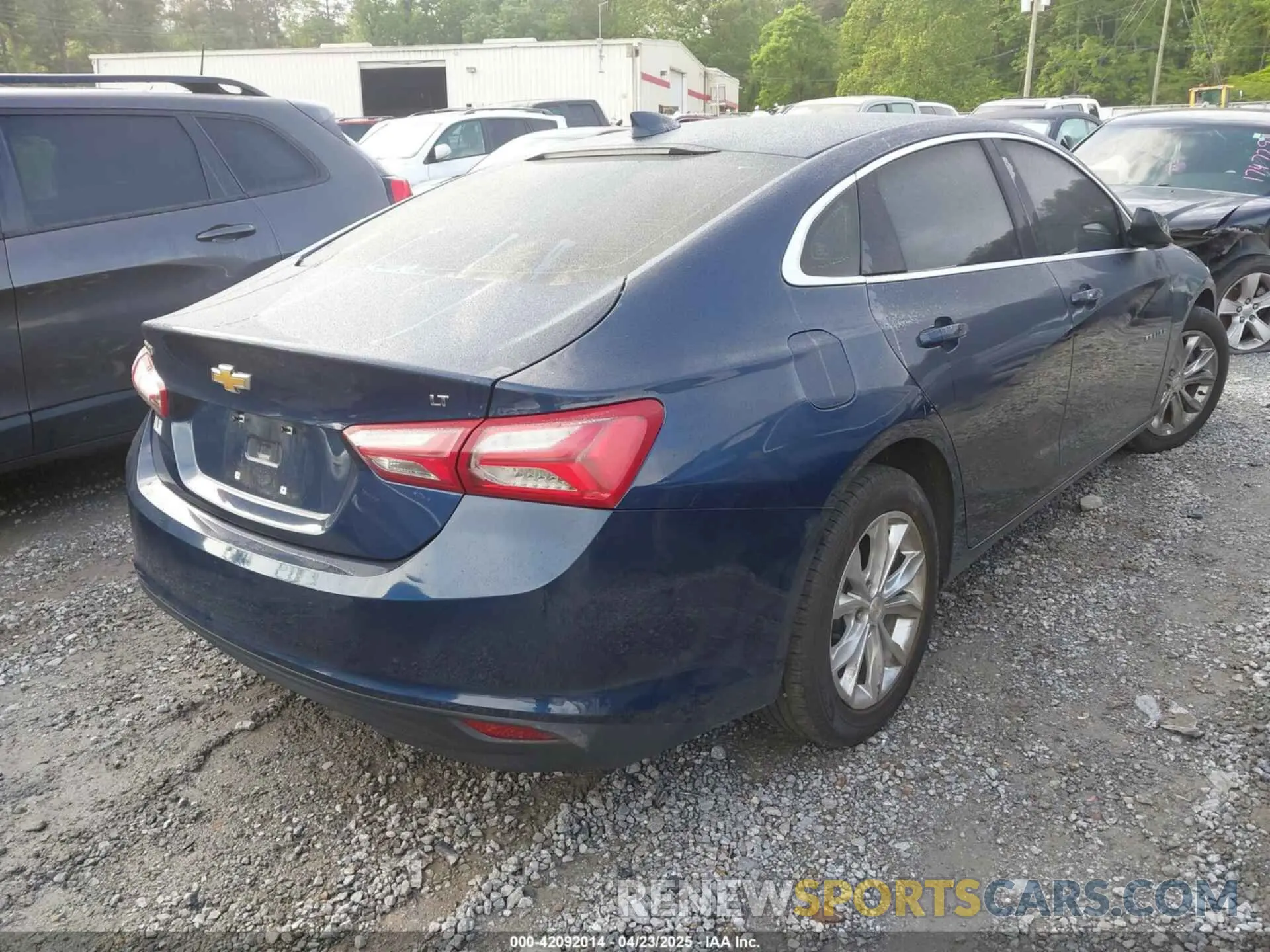 4 Photograph of a damaged car 1G1ZD5ST2NF169353 CHEVROLET MALIBU 2022