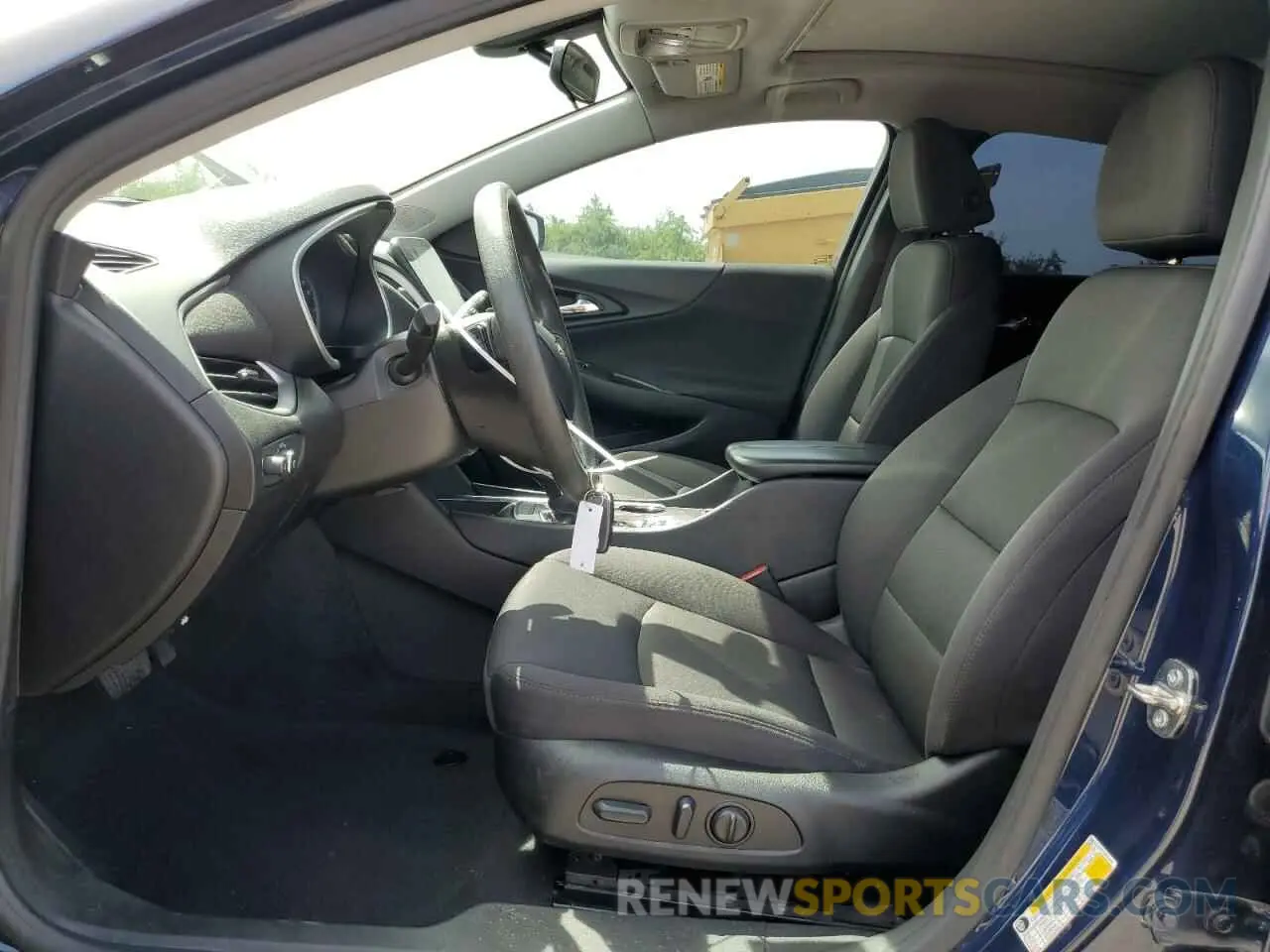 7 Photograph of a damaged car 1G1ZD5ST2NF176223 CHEVROLET MALIBU 2022