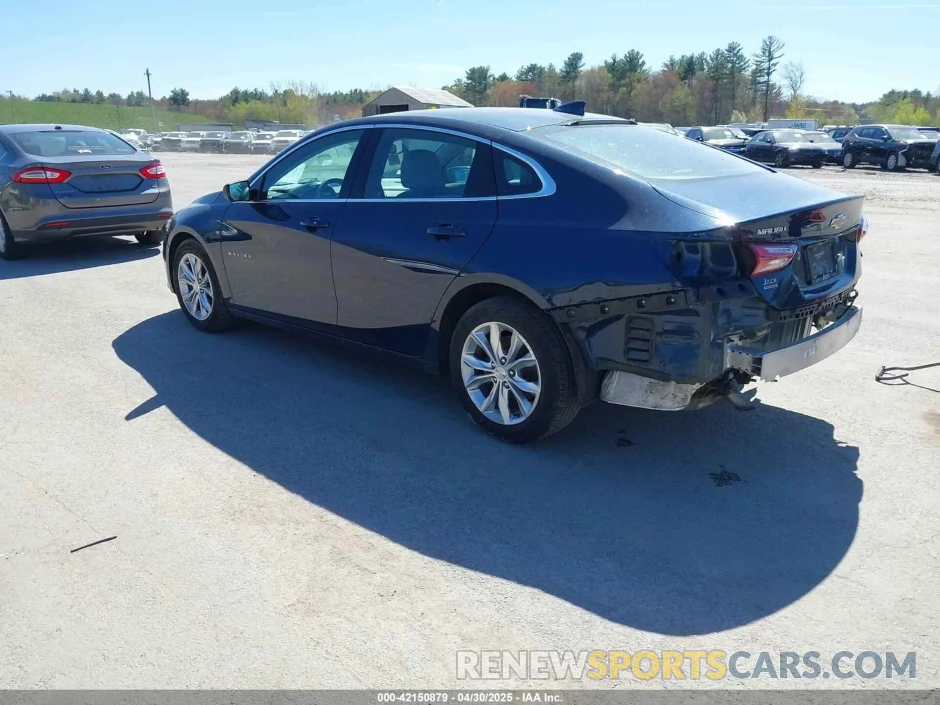3 Photograph of a damaged car 1G1ZD5ST3NF104740 CHEVROLET MALIBU 2022