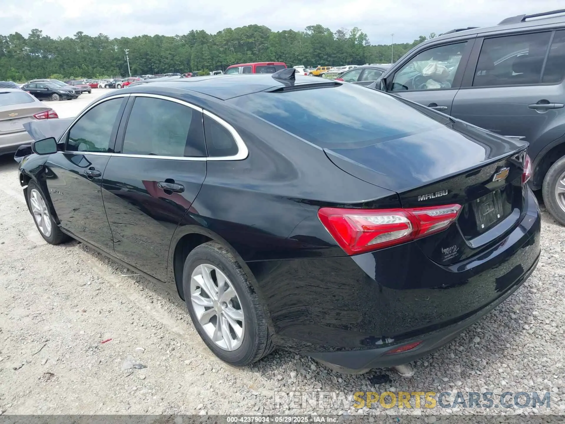 3 Photograph of a damaged car 1G1ZD5ST3NF108755 CHEVROLET MALIBU 2022