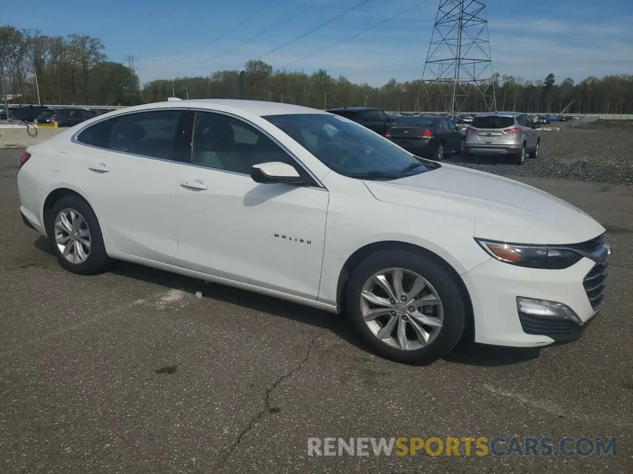 4 Photograph of a damaged car 1G1ZD5ST3NF114393 CHEVROLET MALIBU 2022