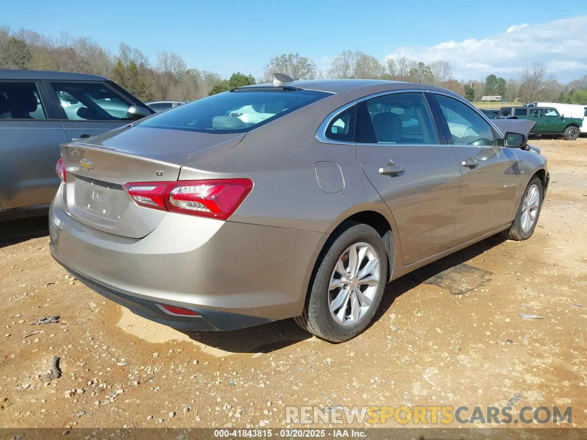4 Photograph of a damaged car 1G1ZD5ST3NF123319 CHEVROLET MALIBU 2022