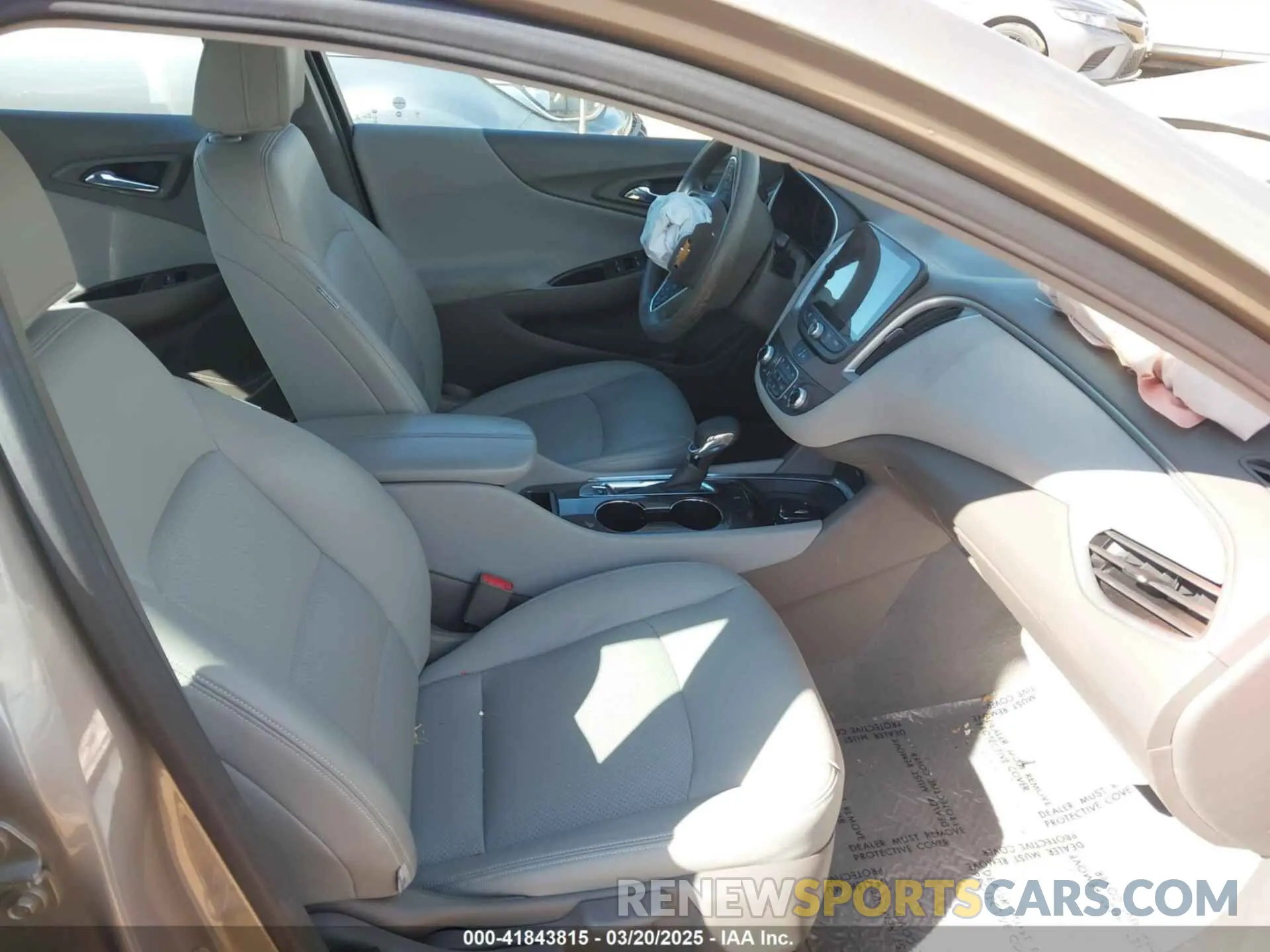 5 Photograph of a damaged car 1G1ZD5ST3NF123319 CHEVROLET MALIBU 2022