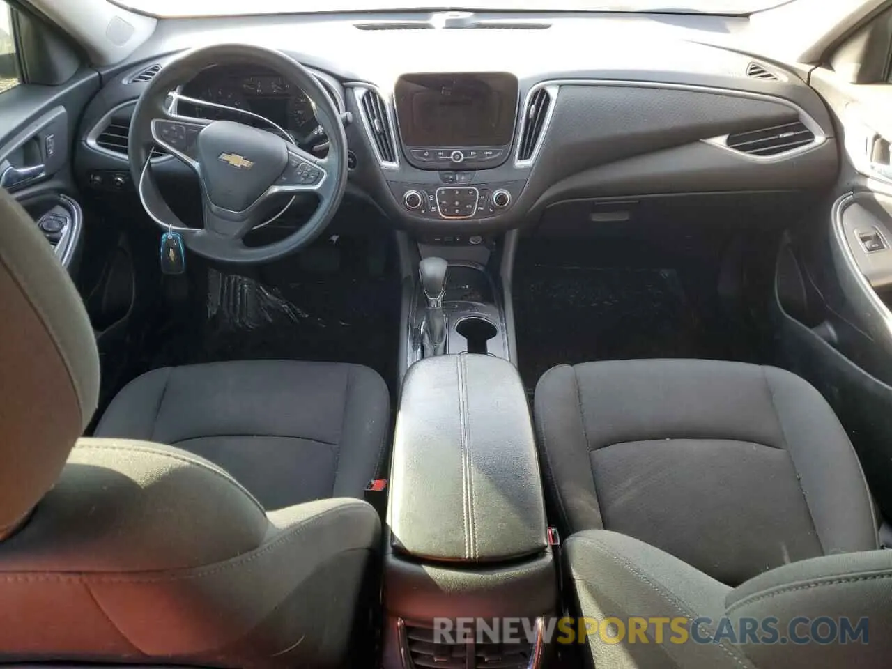 8 Photograph of a damaged car 1G1ZD5ST3NF123823 CHEVROLET MALIBU 2022