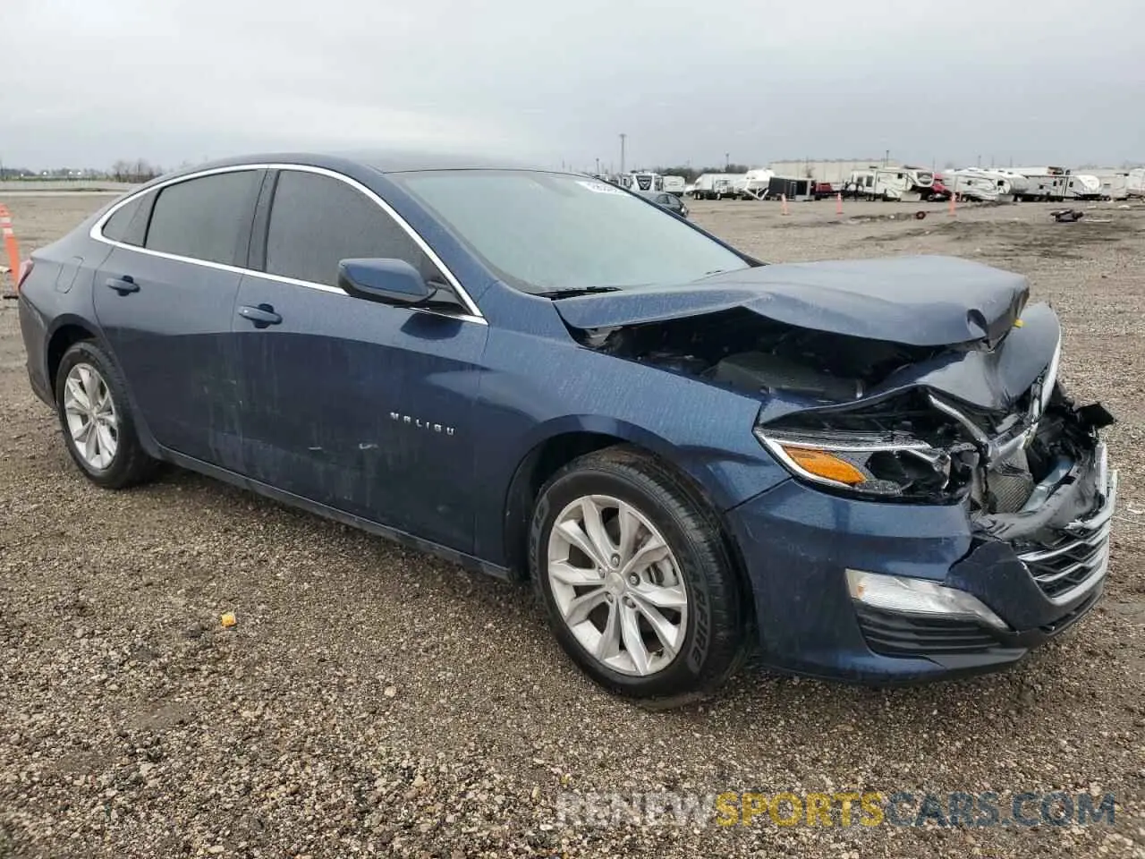 4 Photograph of a damaged car 1G1ZD5ST3NF132733 CHEVROLET MALIBU 2022