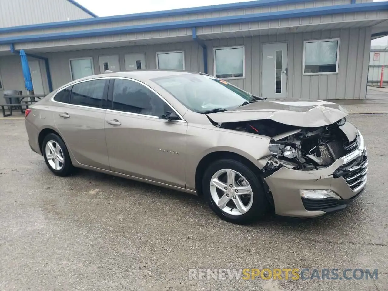 4 Photograph of a damaged car 1G1ZD5ST3NF134482 CHEVROLET MALIBU 2022