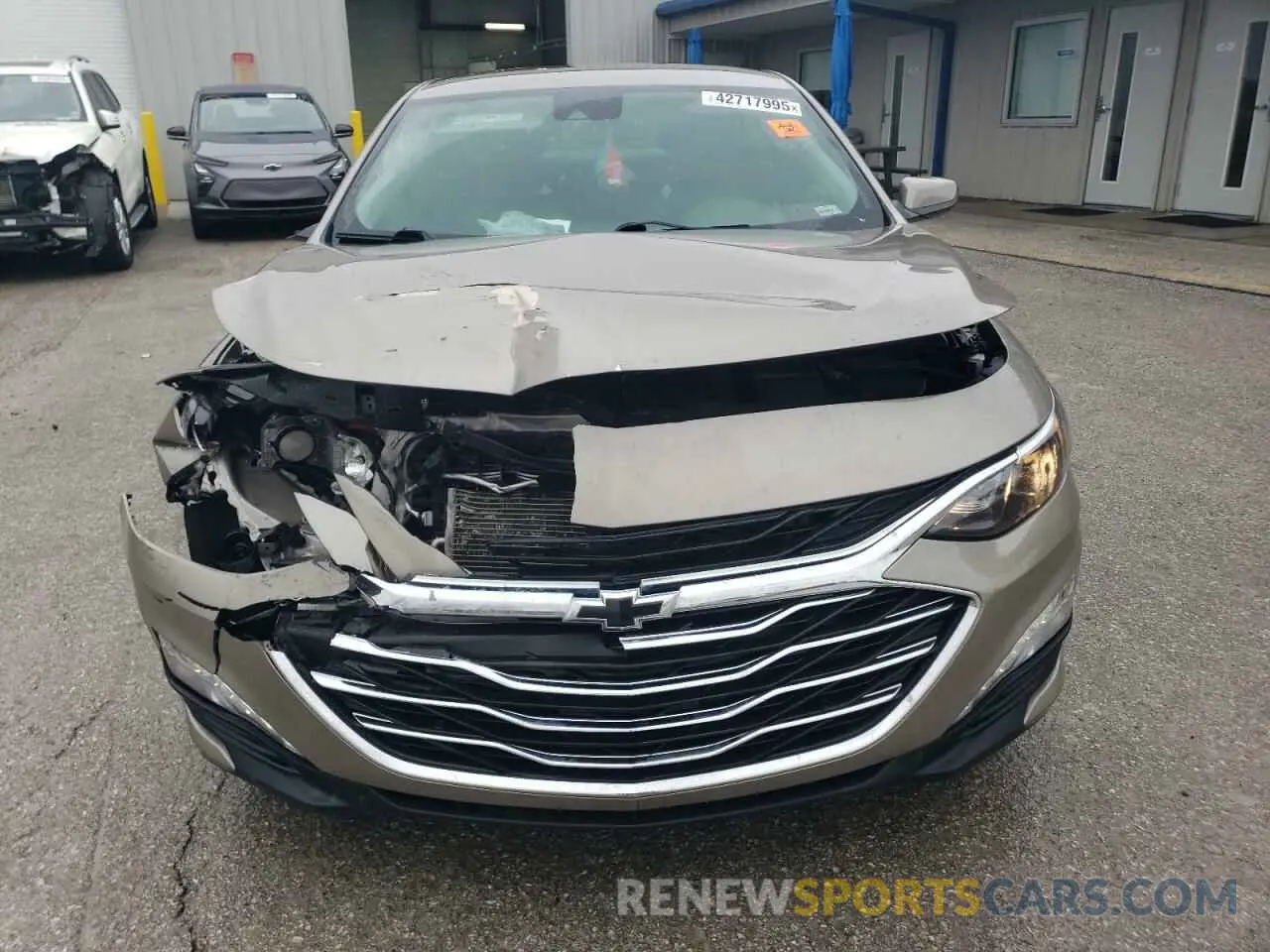 5 Photograph of a damaged car 1G1ZD5ST3NF134482 CHEVROLET MALIBU 2022