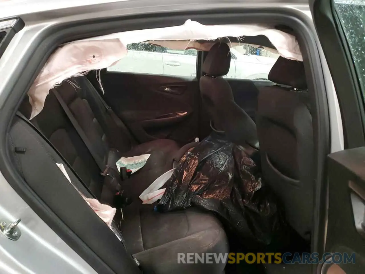 10 Photograph of a damaged car 1G1ZD5ST3NF137334 CHEVROLET MALIBU 2022