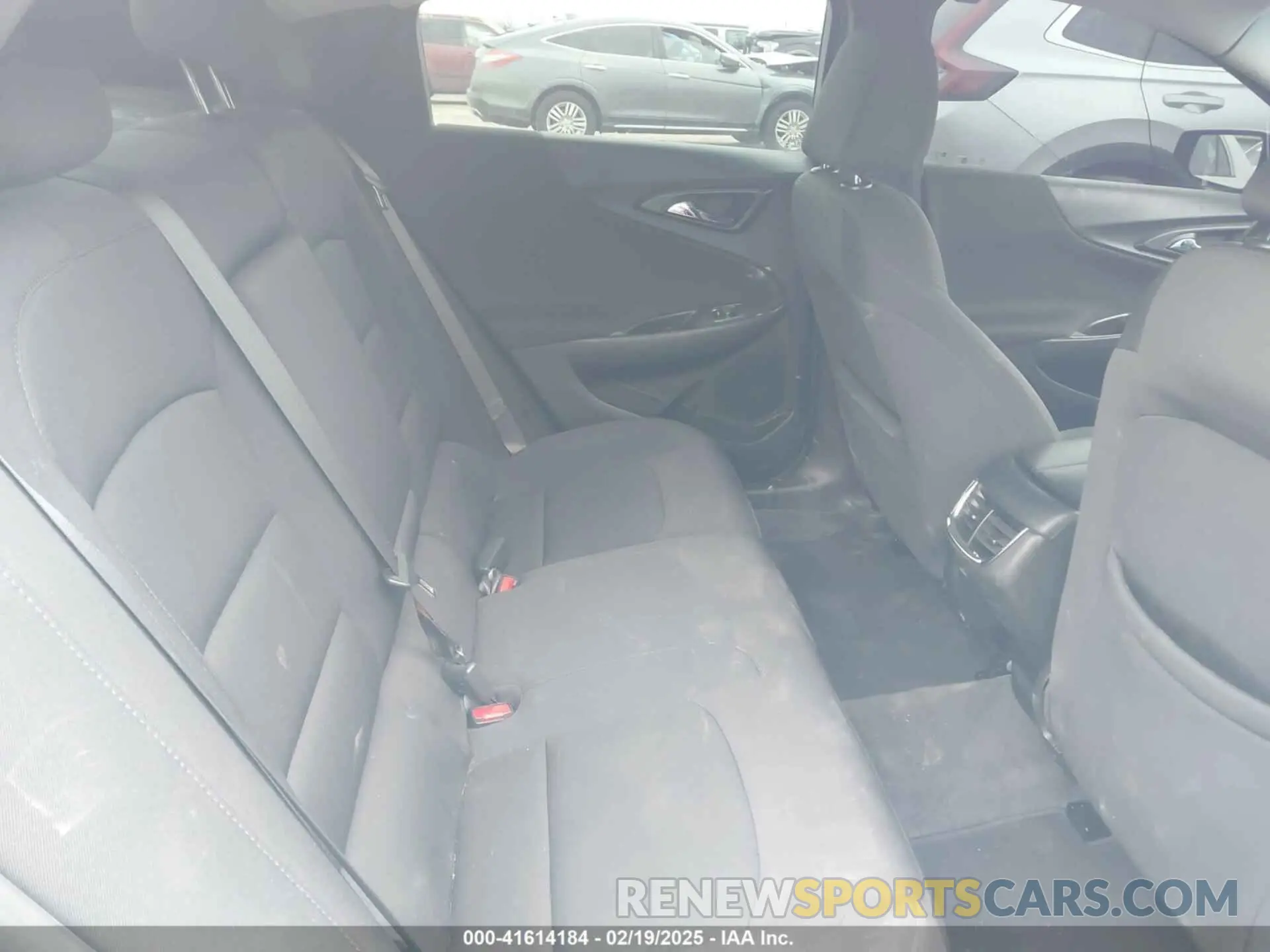 8 Photograph of a damaged car 1G1ZD5ST3NF159222 CHEVROLET MALIBU 2022