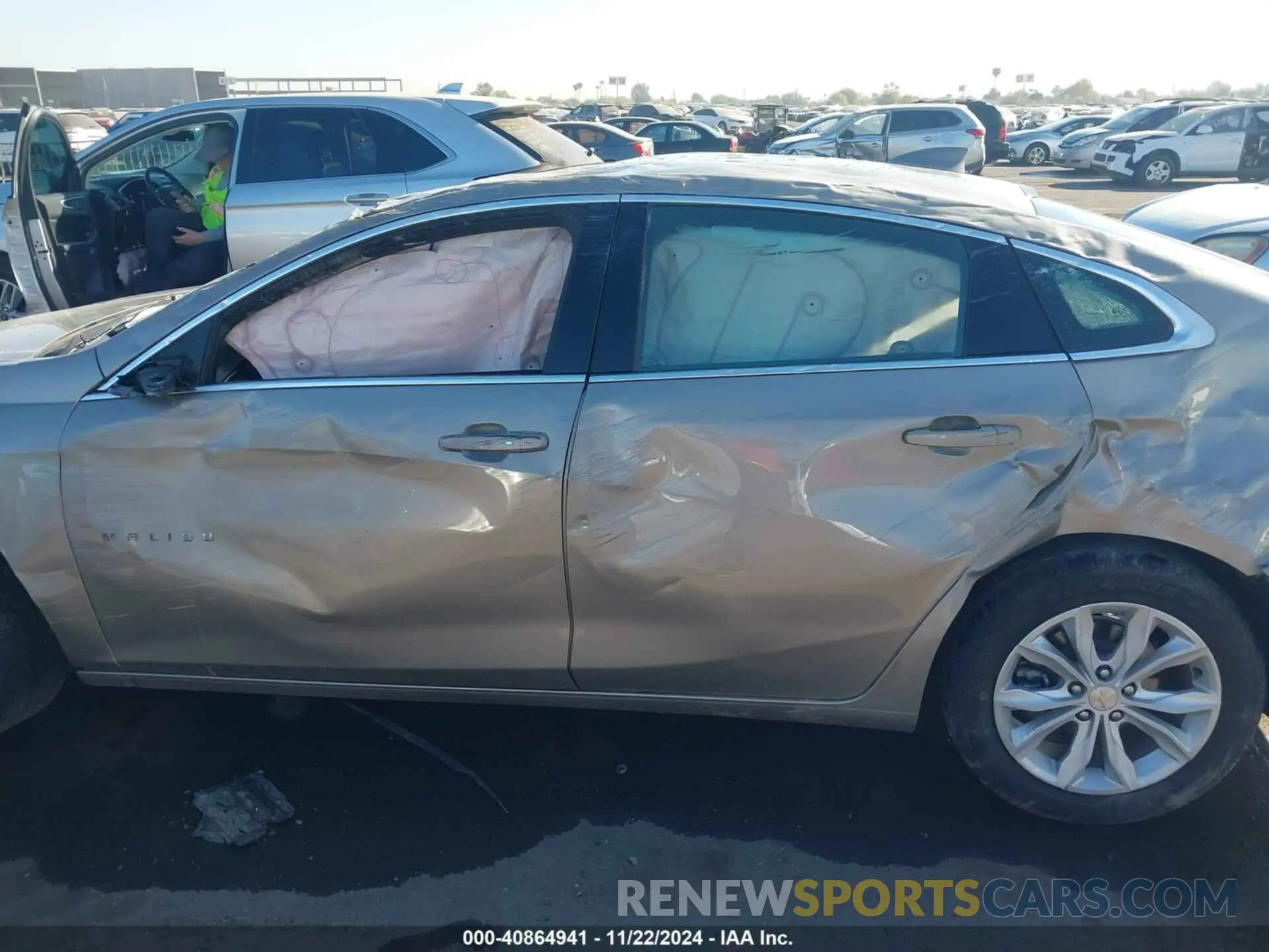 14 Photograph of a damaged car 1G1ZD5ST3NF166834 CHEVROLET MALIBU 2022
