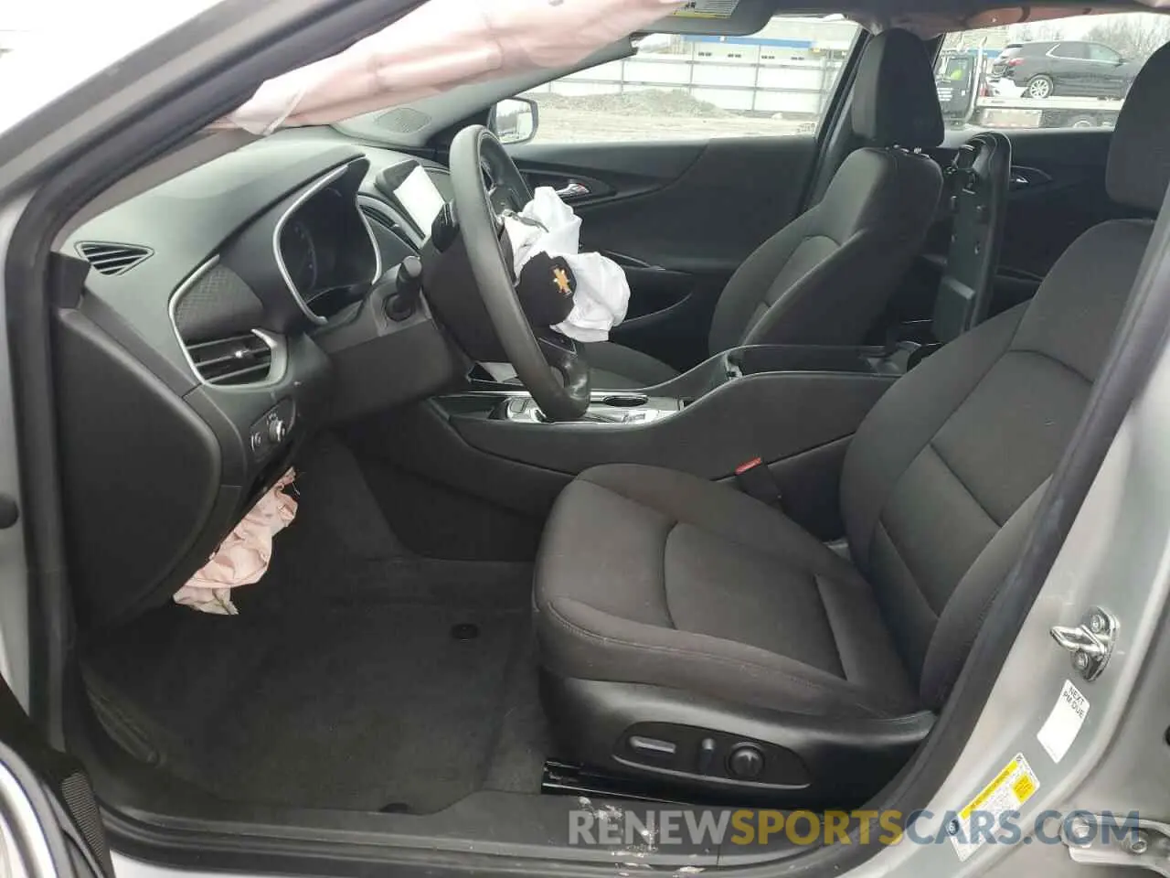 7 Photograph of a damaged car 1G1ZD5ST3NF169121 CHEVROLET MALIBU 2022