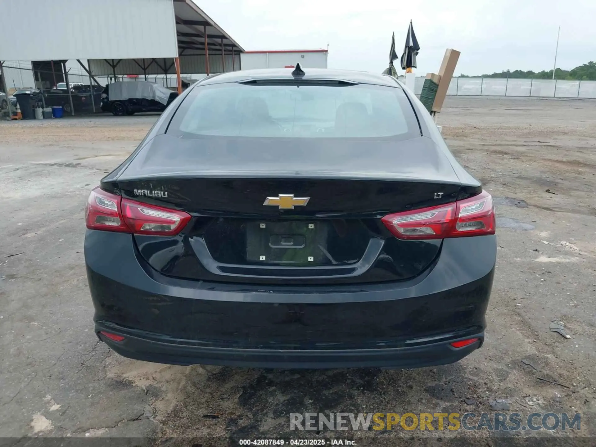 16 Photograph of a damaged car 1G1ZD5ST3NF169202 CHEVROLET MALIBU 2022