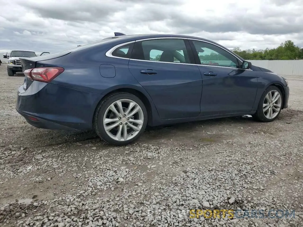 3 Photograph of a damaged car 1G1ZD5ST3NF169877 CHEVROLET MALIBU 2022