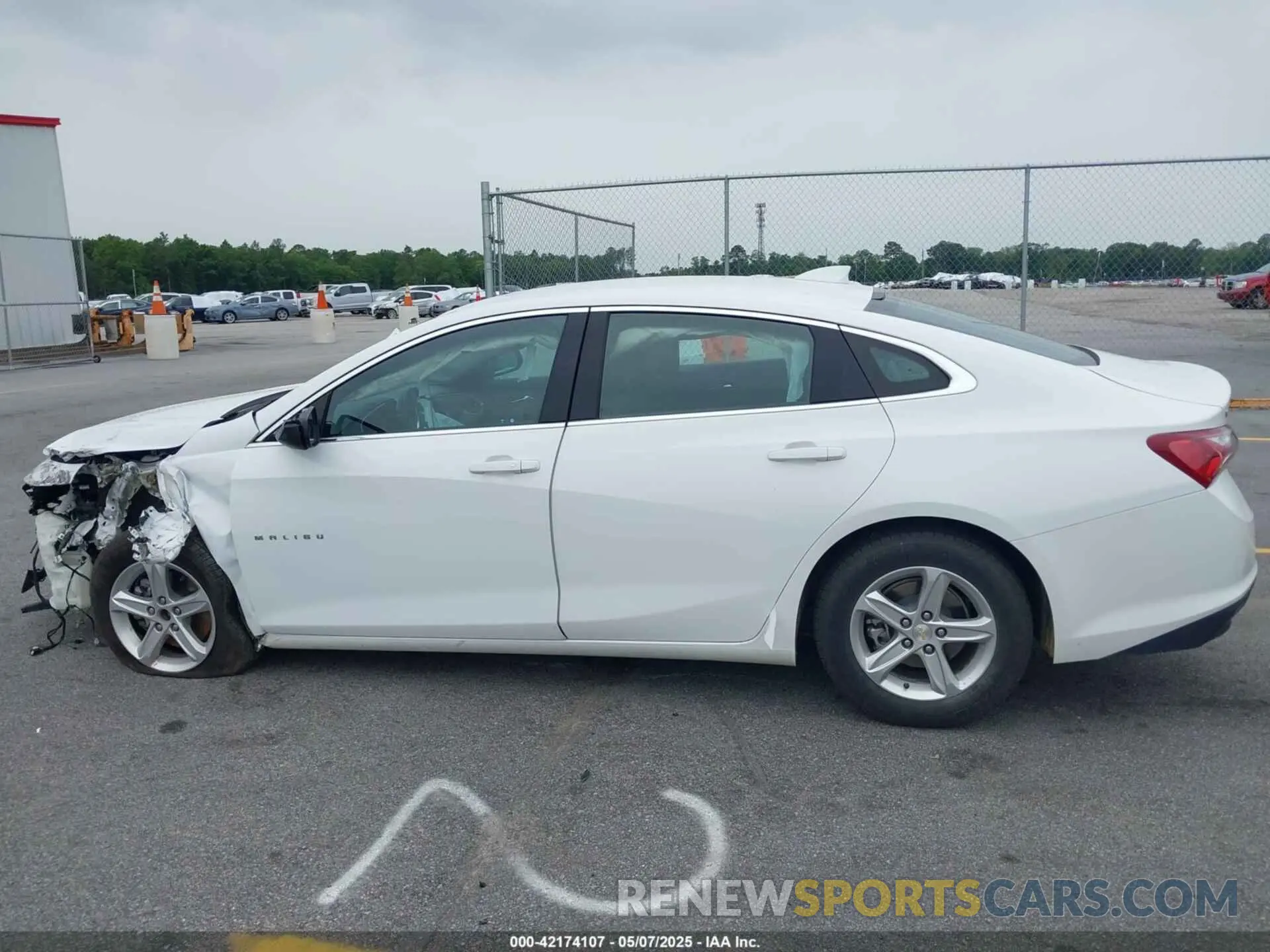 15 Photograph of a damaged car 1G1ZD5ST3NF171564 CHEVROLET MALIBU 2022