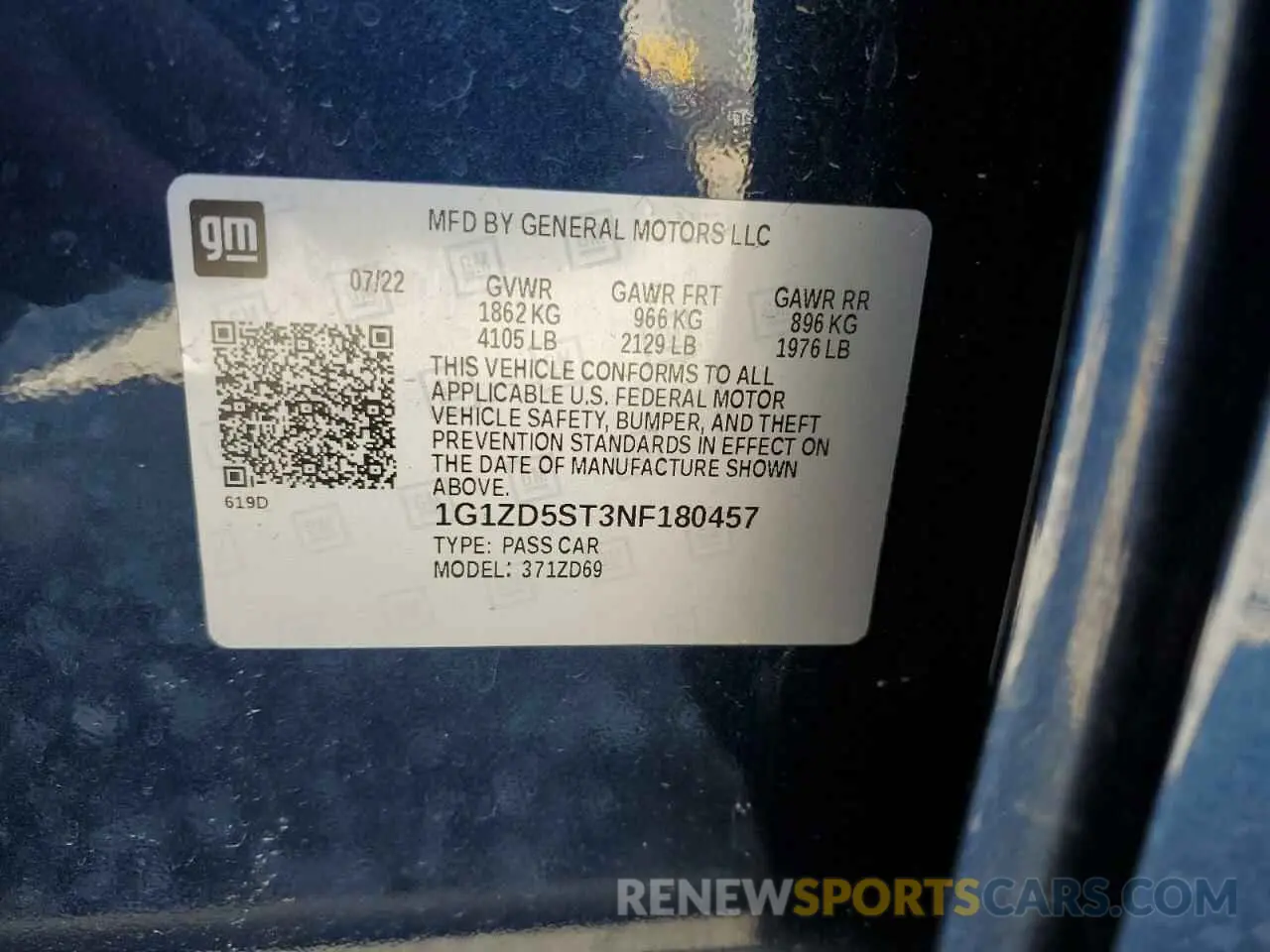 12 Photograph of a damaged car 1G1ZD5ST3NF180457 CHEVROLET MALIBU 2022
