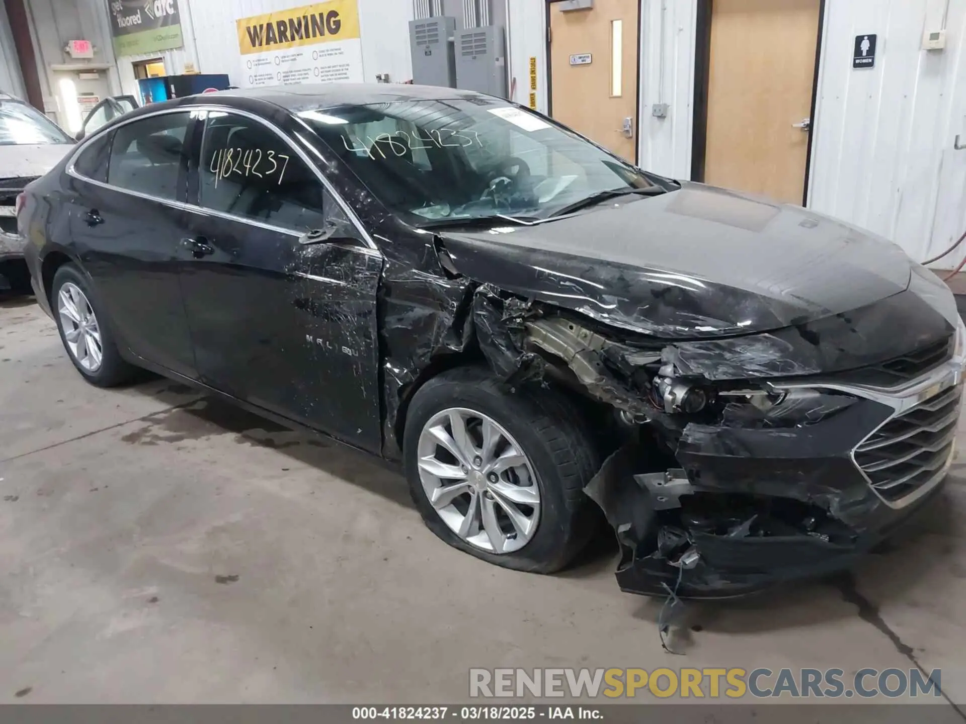 1 Photograph of a damaged car 1G1ZD5ST3NF196061 CHEVROLET MALIBU 2022