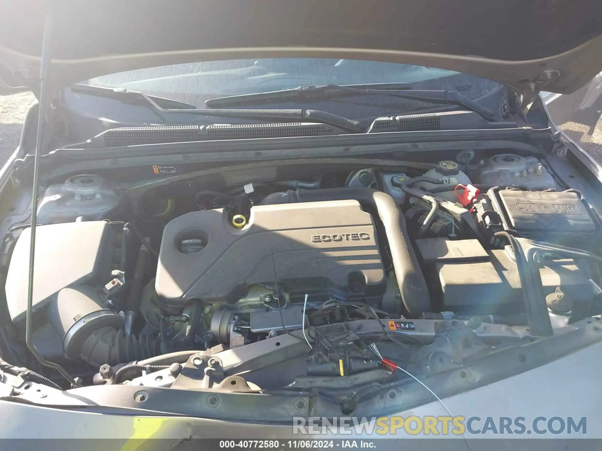 10 Photograph of a damaged car 1G1ZD5ST3NF201775 CHEVROLET MALIBU 2022