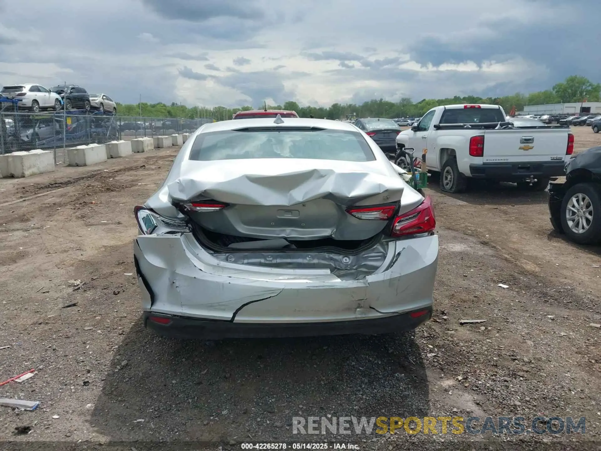 16 Photograph of a damaged car 1G1ZD5ST4NF108201 CHEVROLET MALIBU 2022