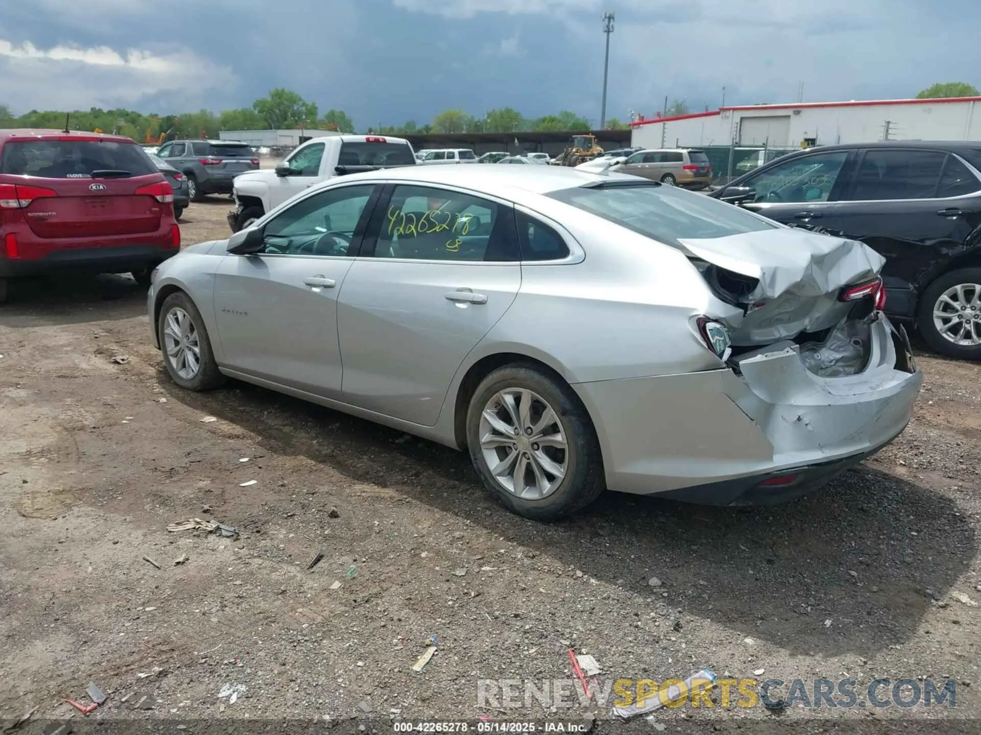 3 Photograph of a damaged car 1G1ZD5ST4NF108201 CHEVROLET MALIBU 2022