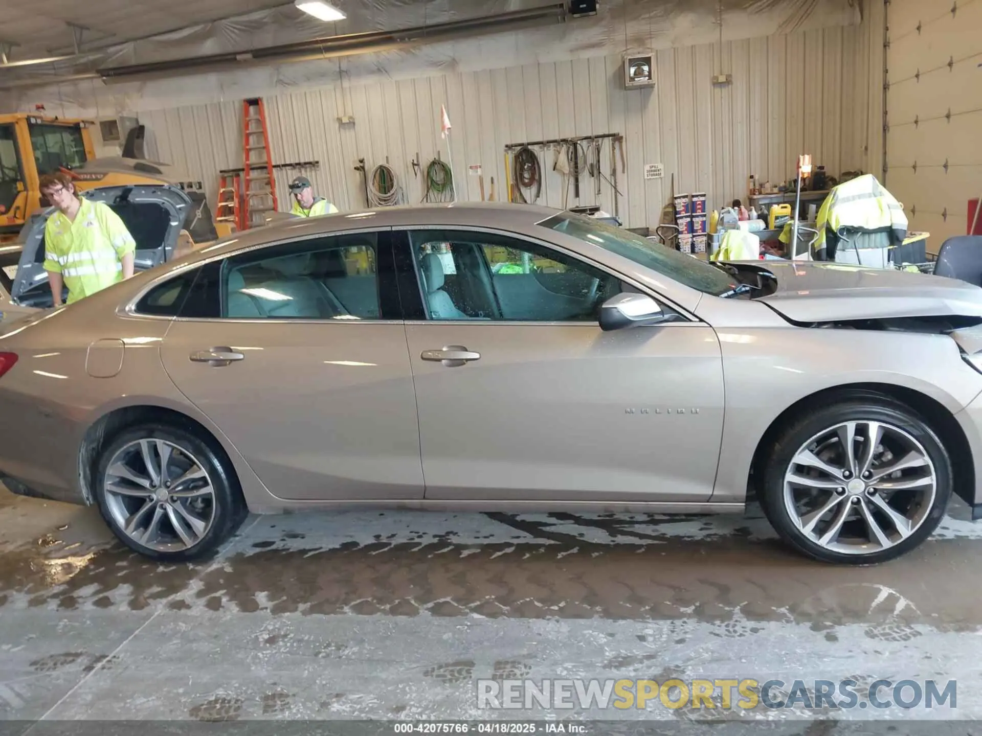 13 Photograph of a damaged car 1G1ZD5ST4NF109252 CHEVROLET MALIBU 2022