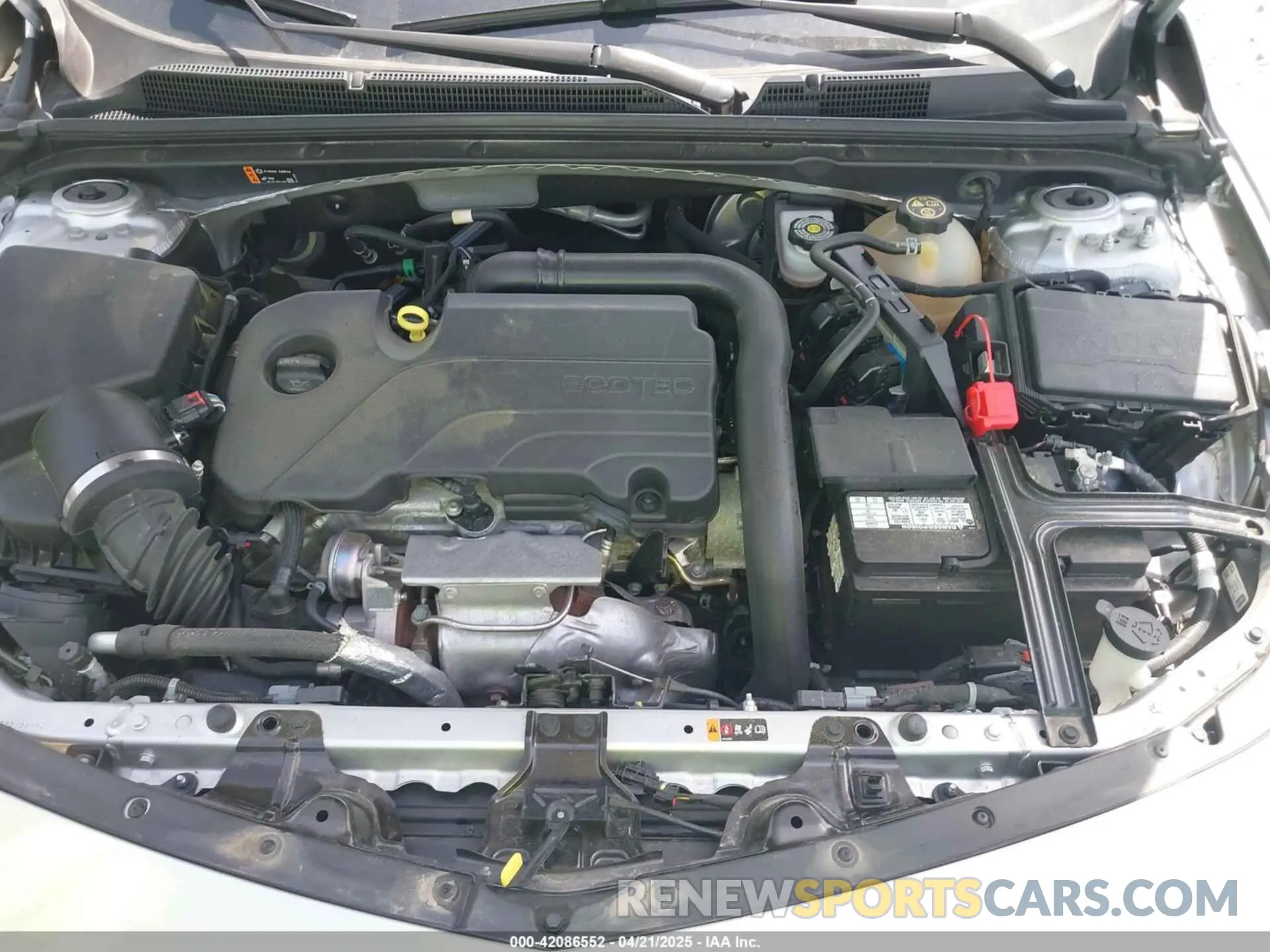 10 Photograph of a damaged car 1G1ZD5ST4NF117027 CHEVROLET MALIBU 2022