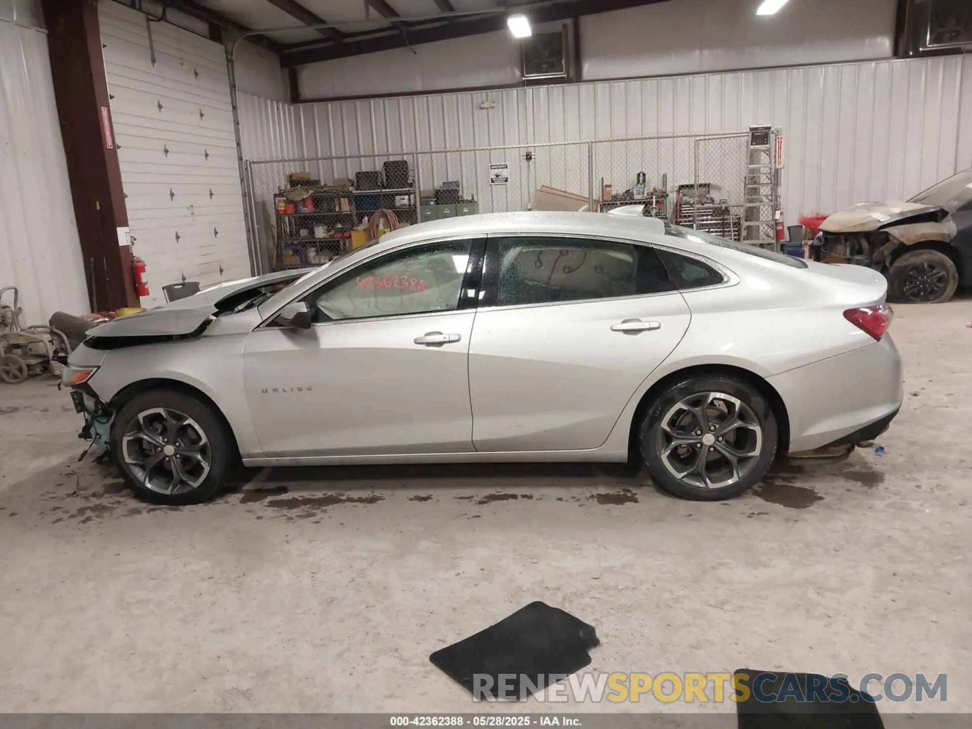 14 Photograph of a damaged car 1G1ZD5ST4NF126410 CHEVROLET MALIBU 2022