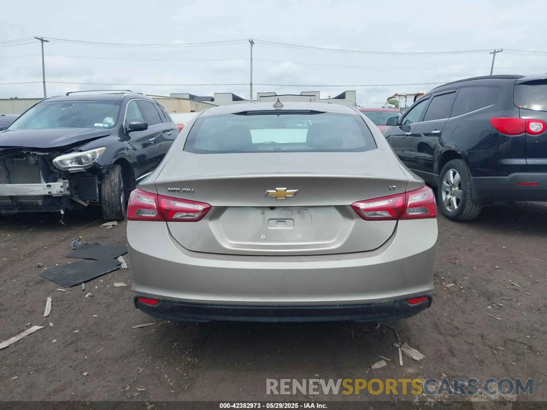 16 Photograph of a damaged car 1G1ZD5ST4NF132577 CHEVROLET MALIBU 2022