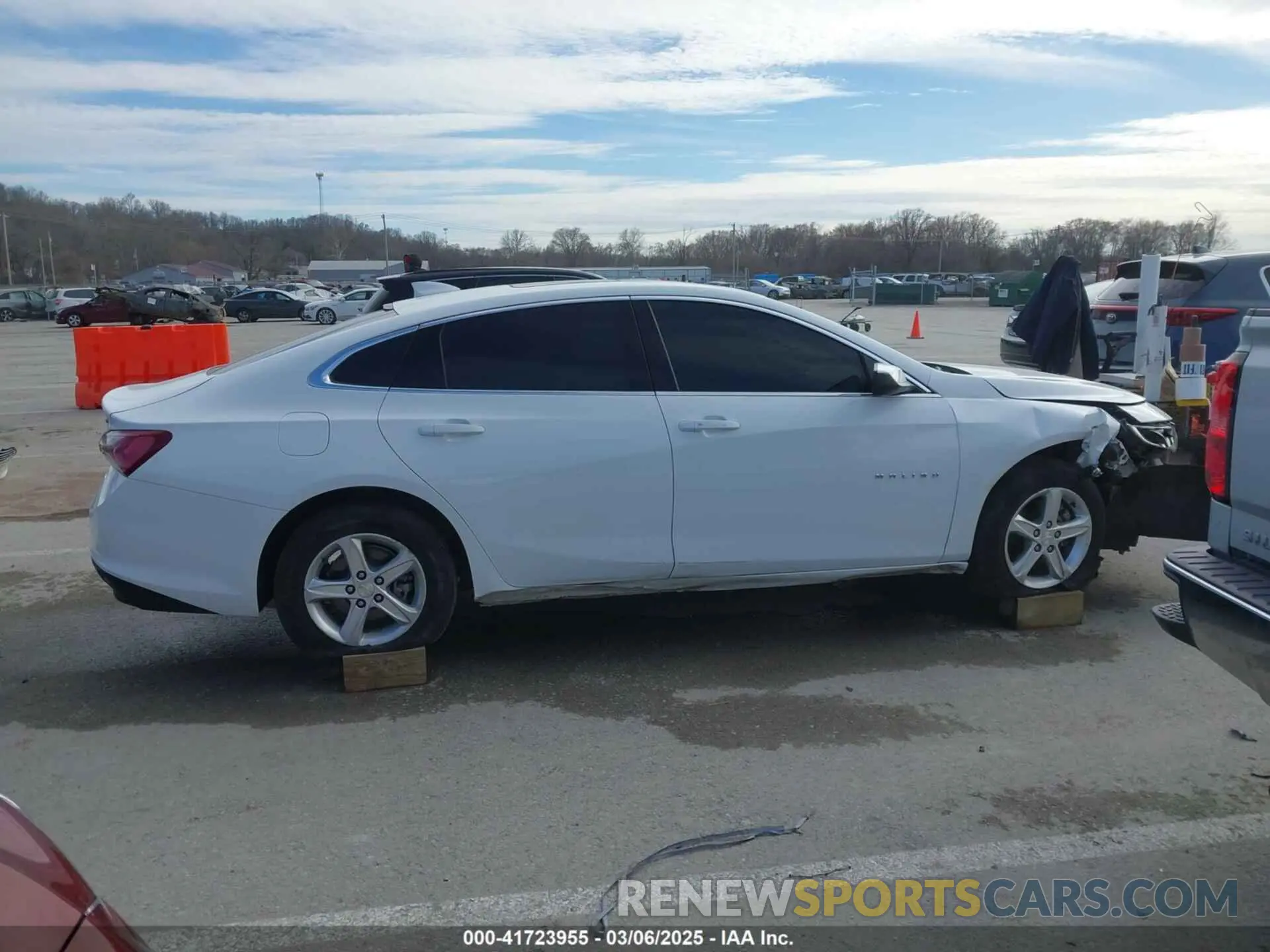 13 Photograph of a damaged car 1G1ZD5ST4NF134992 CHEVROLET MALIBU 2022