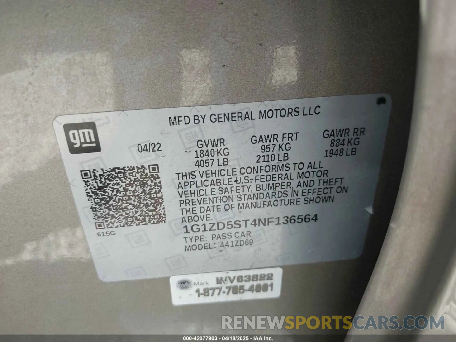 9 Photograph of a damaged car 1G1ZD5ST4NF136564 CHEVROLET MALIBU 2022