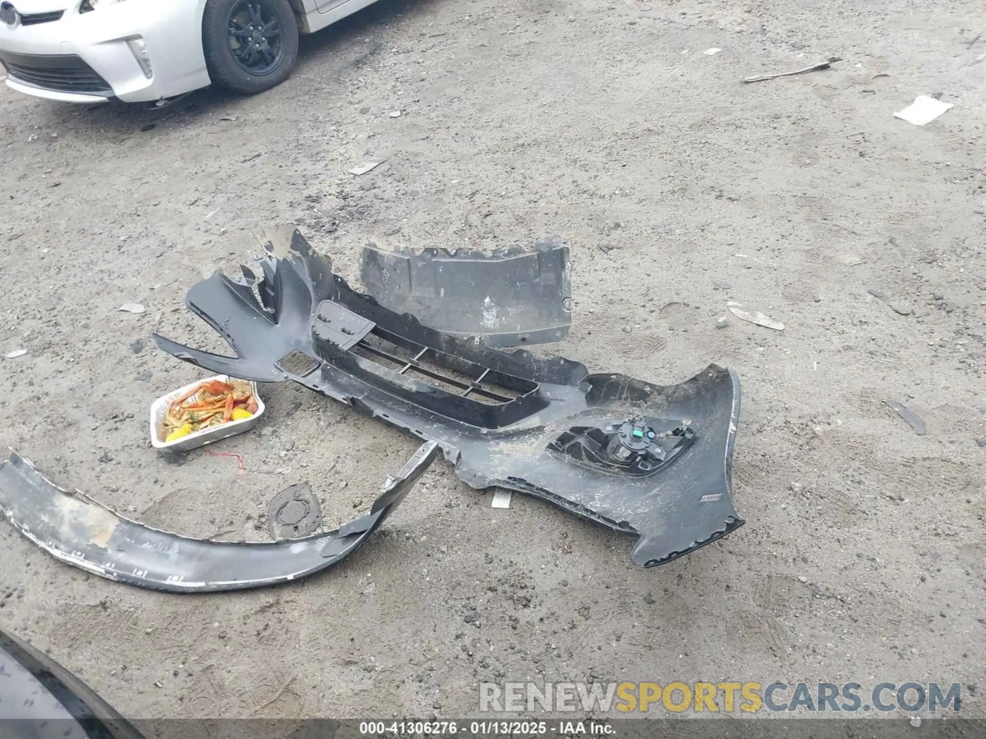 12 Photograph of a damaged car 1G1ZD5ST4NF145989 CHEVROLET MALIBU 2022