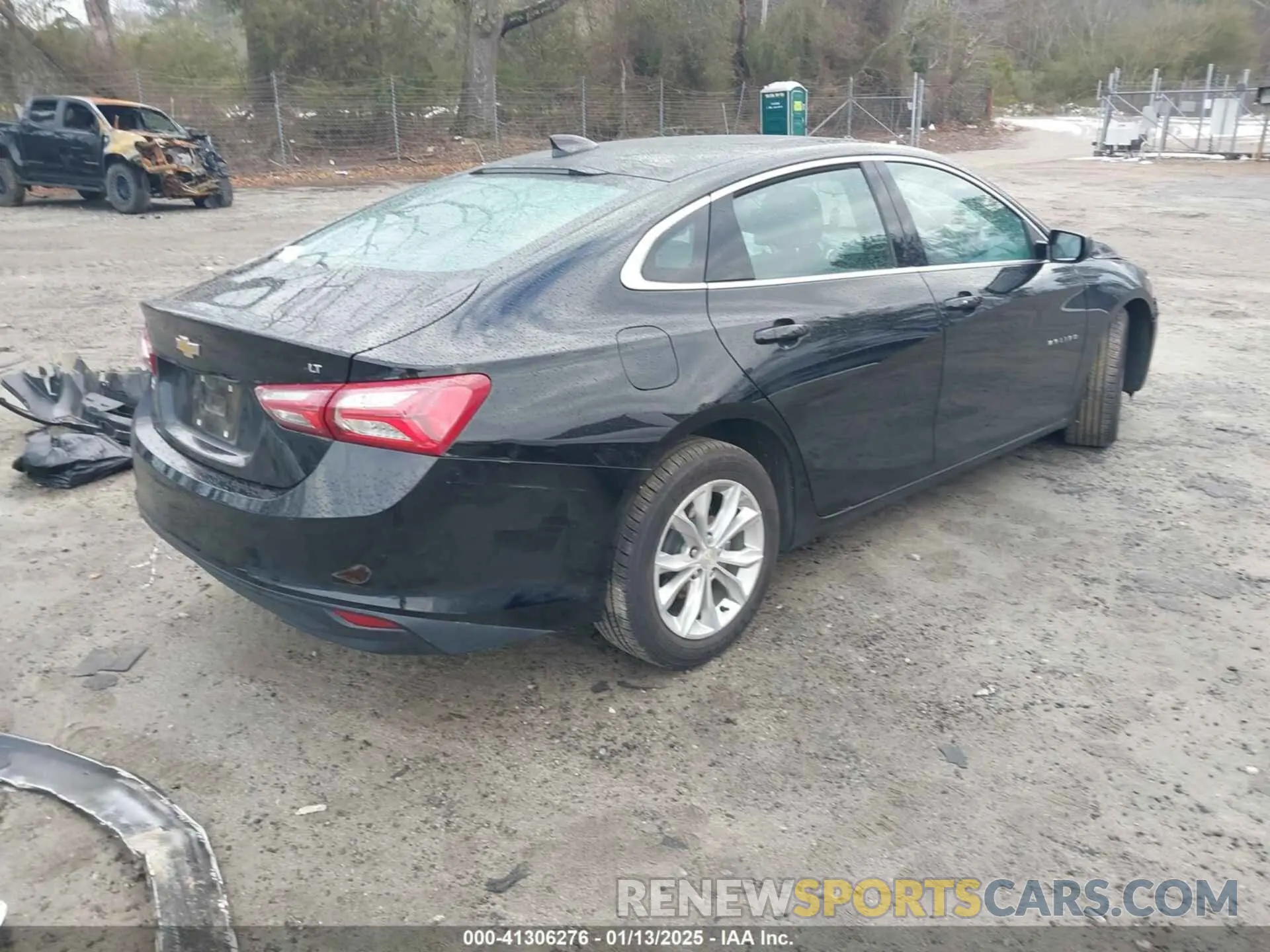 4 Photograph of a damaged car 1G1ZD5ST4NF145989 CHEVROLET MALIBU 2022