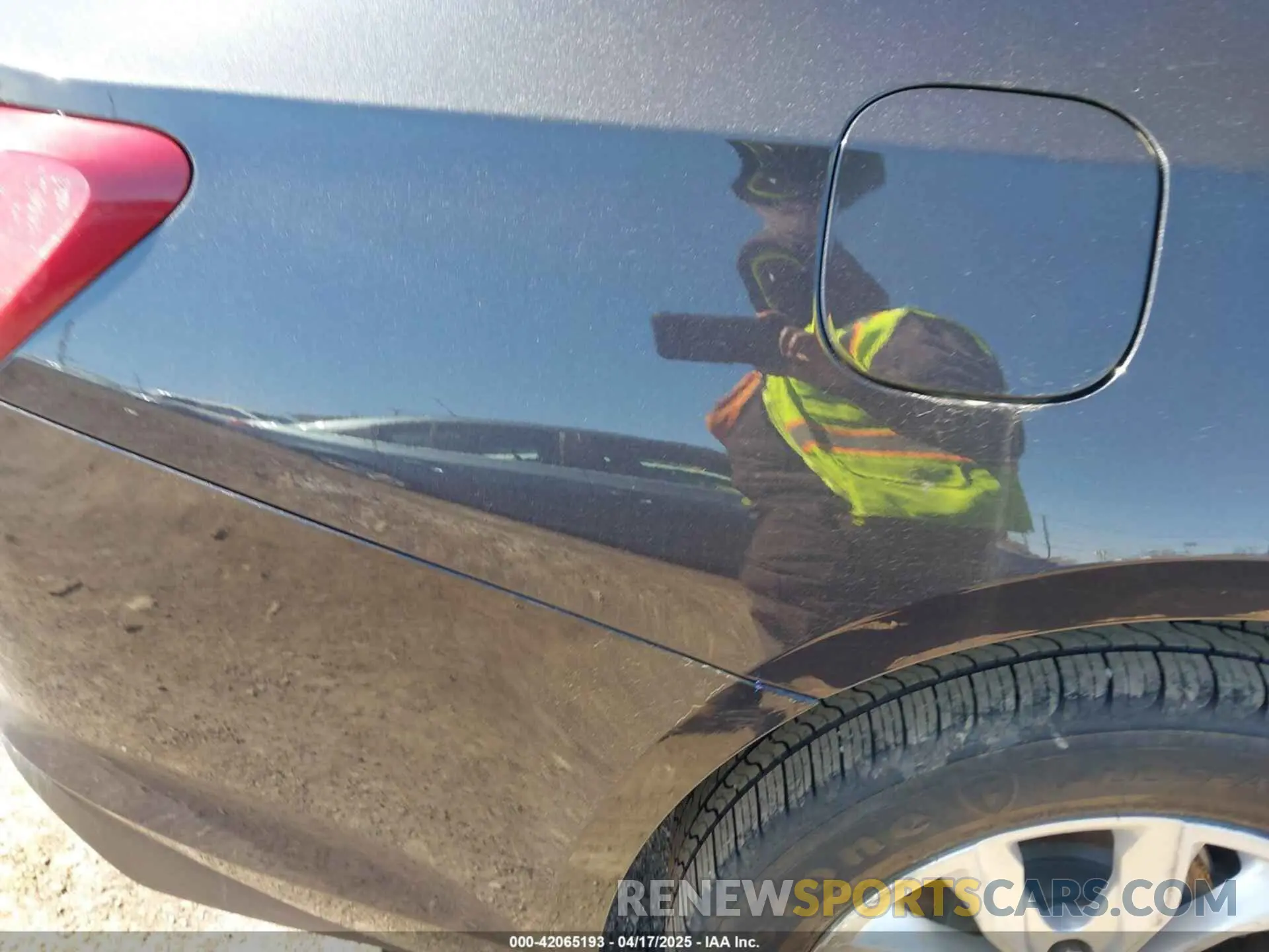 16 Photograph of a damaged car 1G1ZD5ST4NF162307 CHEVROLET MALIBU 2022