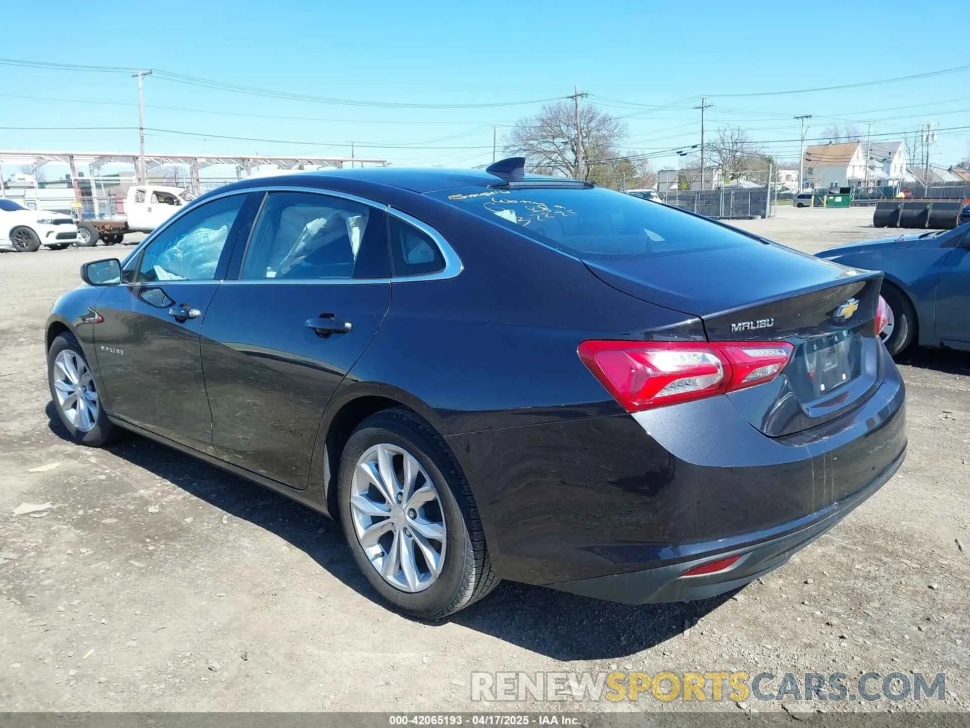 3 Photograph of a damaged car 1G1ZD5ST4NF162307 CHEVROLET MALIBU 2022