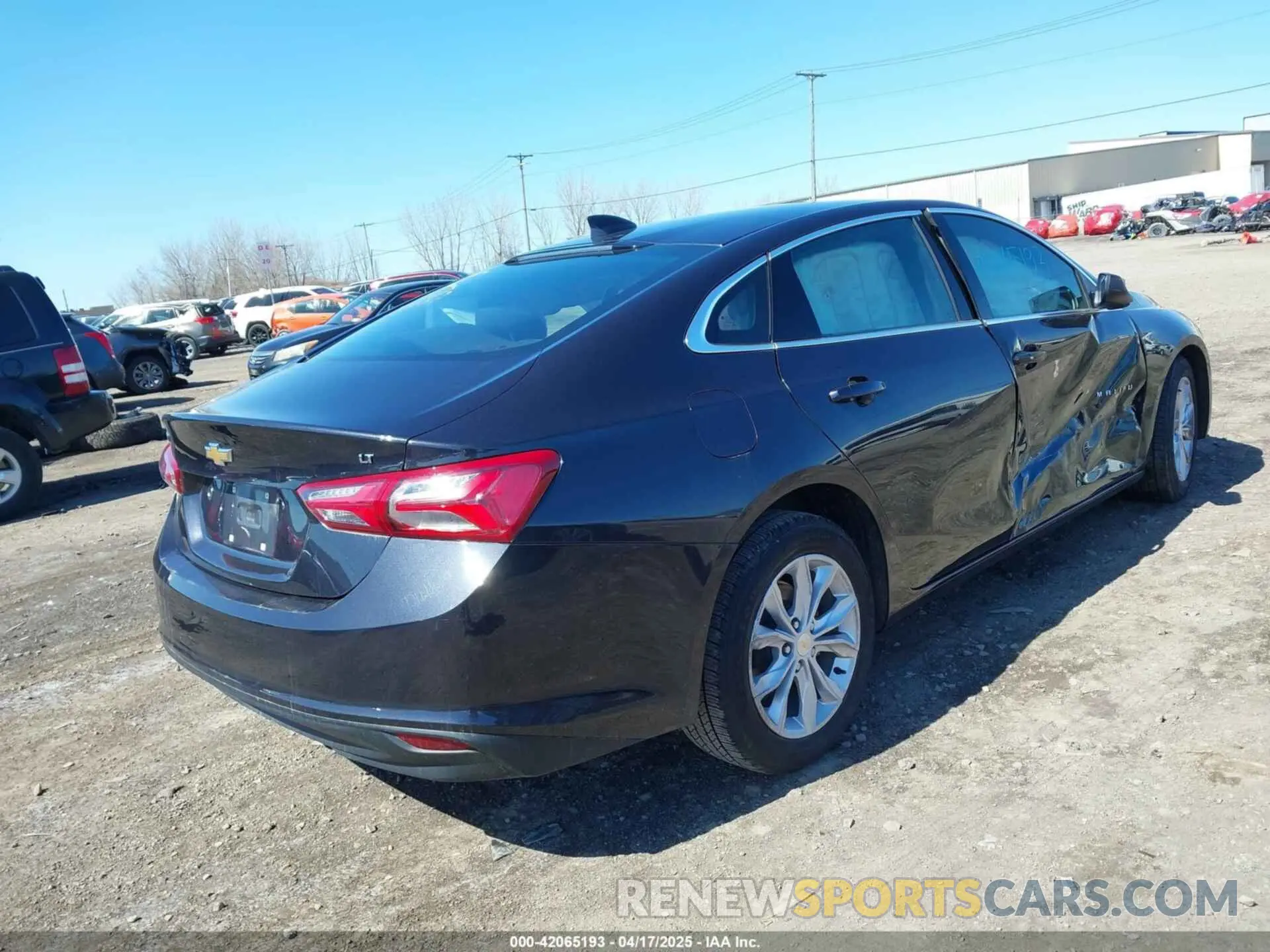 4 Photograph of a damaged car 1G1ZD5ST4NF162307 CHEVROLET MALIBU 2022