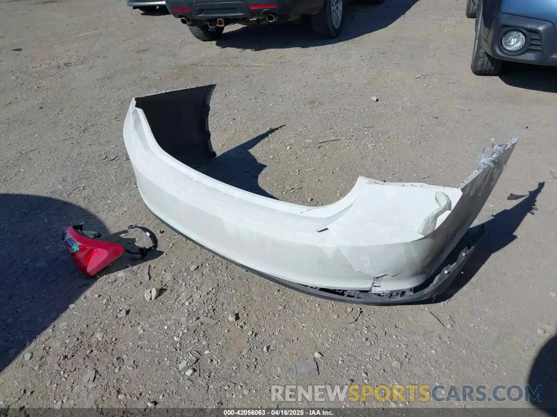 12 Photograph of a damaged car 1G1ZD5ST4NF176465 CHEVROLET MALIBU 2022