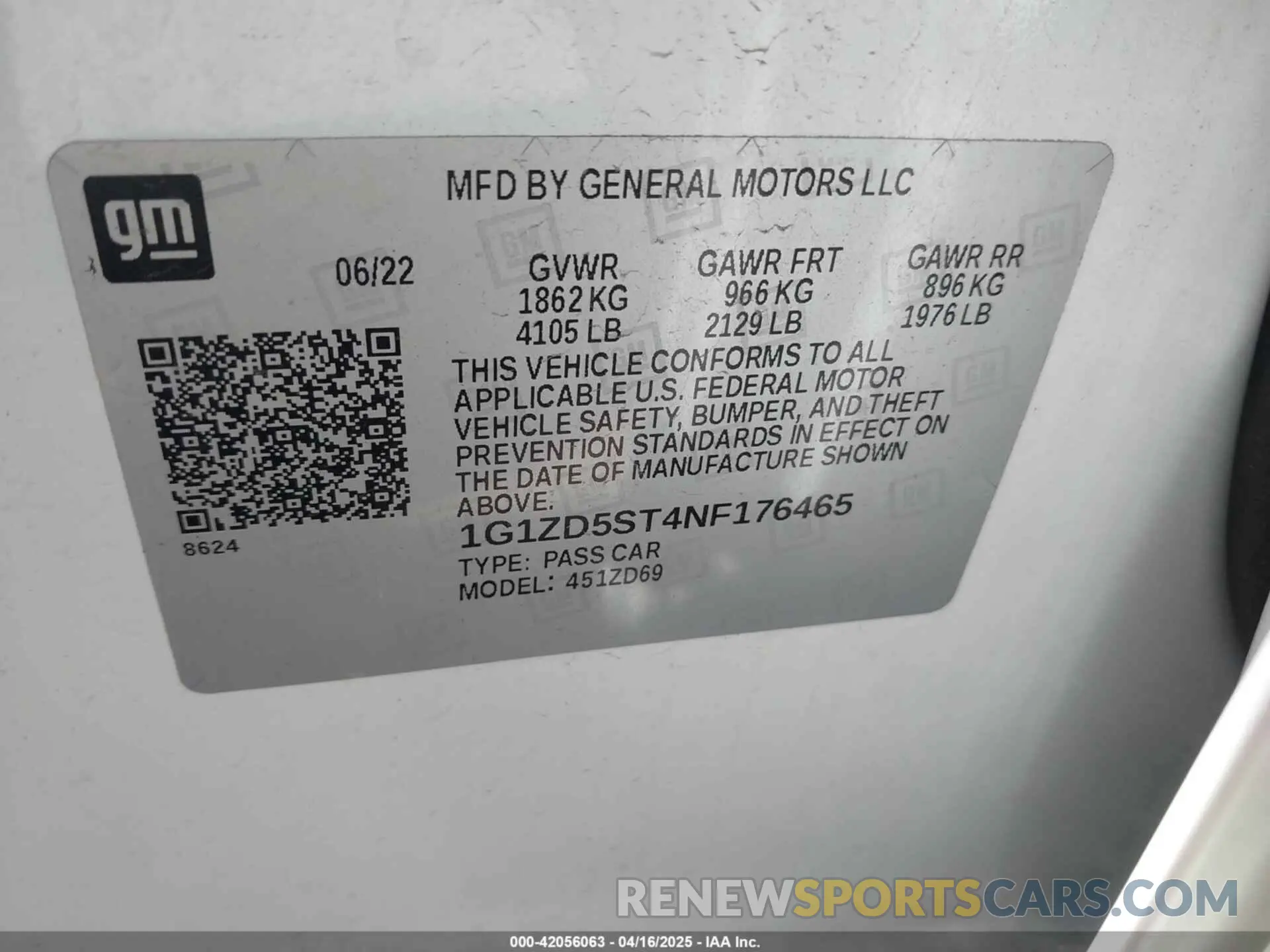 9 Photograph of a damaged car 1G1ZD5ST4NF176465 CHEVROLET MALIBU 2022