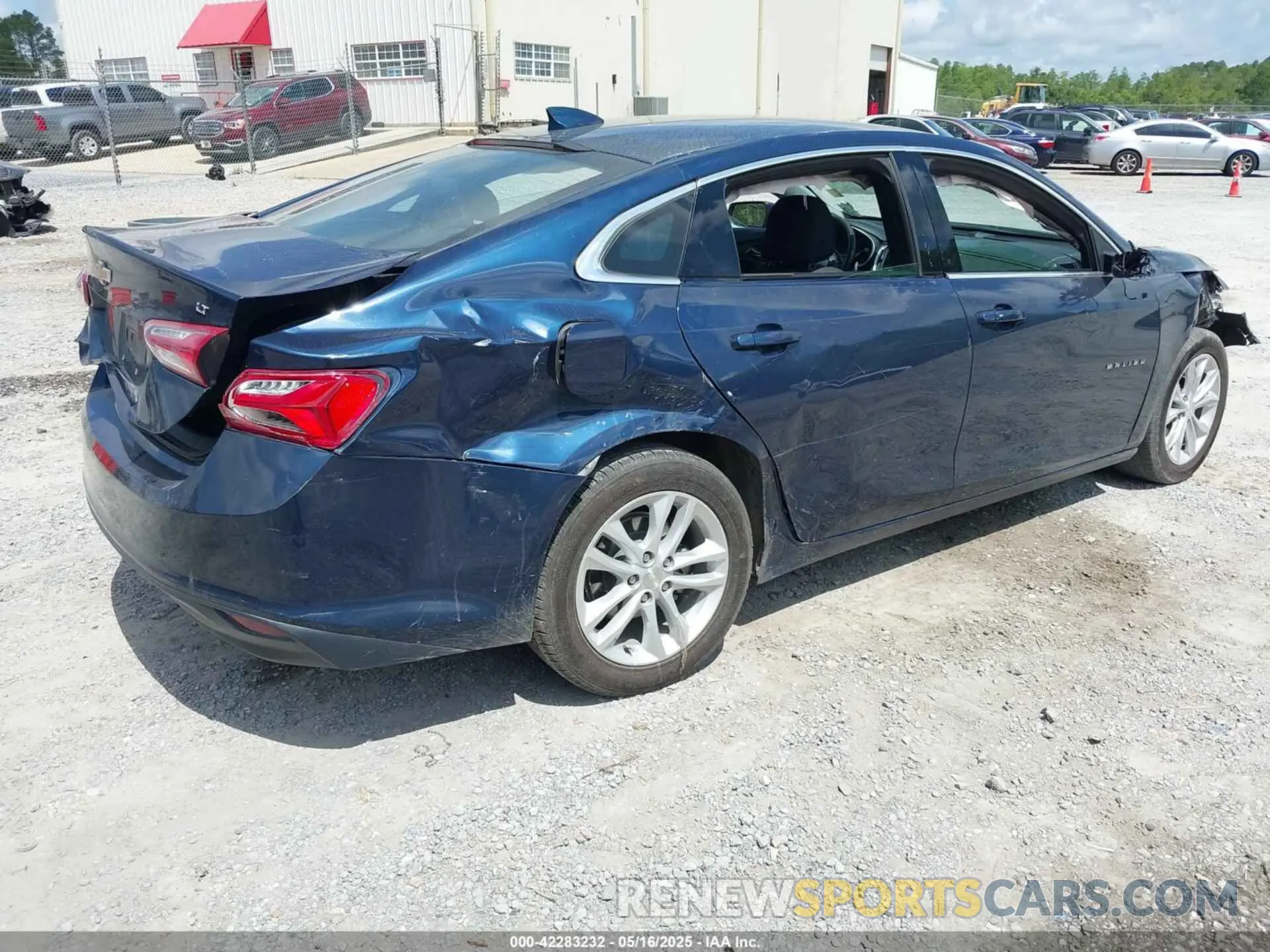 4 Photograph of a damaged car 1G1ZD5ST4NF180239 CHEVROLET MALIBU 2022