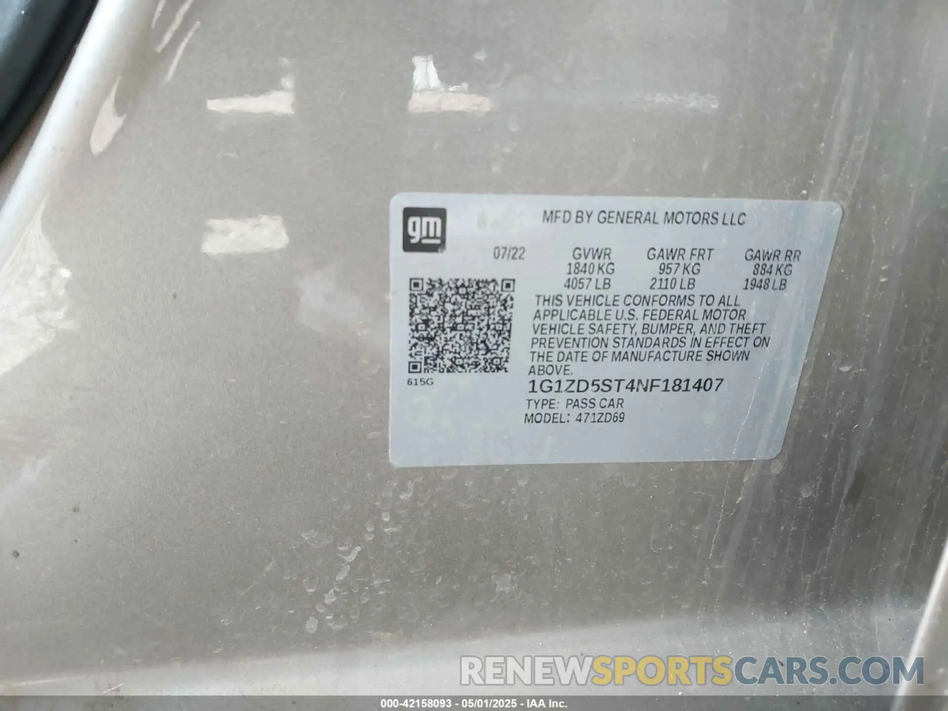 9 Photograph of a damaged car 1G1ZD5ST4NF181407 CHEVROLET MALIBU 2022