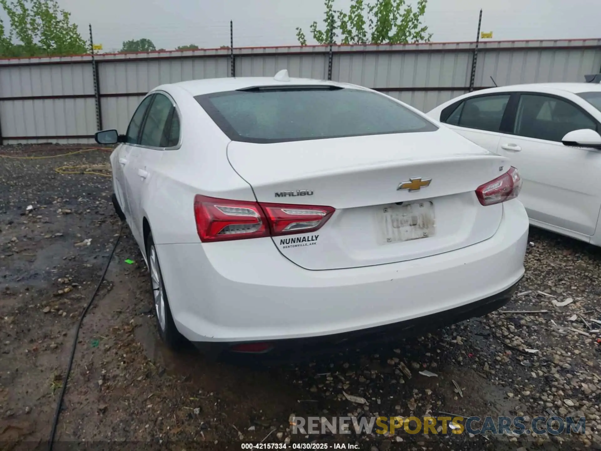 3 Photograph of a damaged car 1G1ZD5ST4NF197008 CHEVROLET MALIBU 2022