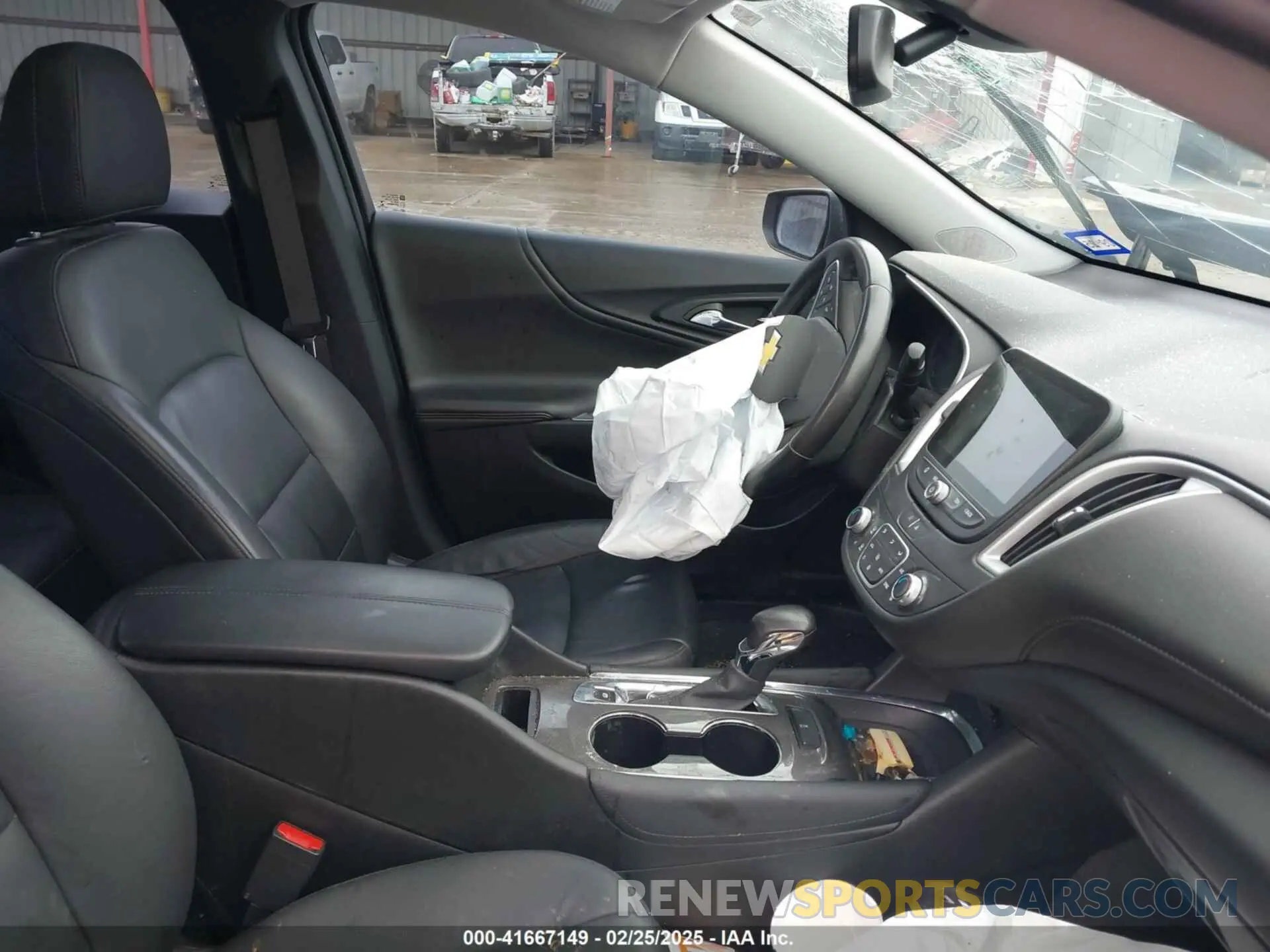5 Photograph of a damaged car 1G1ZD5ST4NF202322 CHEVROLET MALIBU 2022