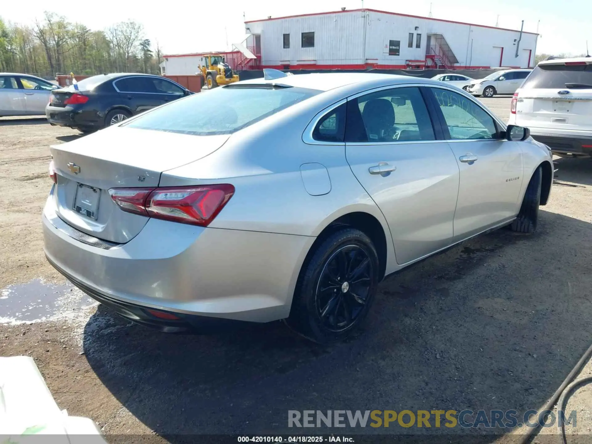 4 Photograph of a damaged car 1G1ZD5ST5NF121944 CHEVROLET MALIBU 2022