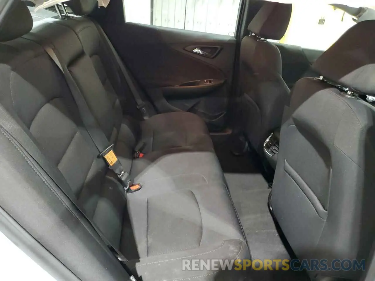 10 Photograph of a damaged car 1G1ZD5ST5NF122513 CHEVROLET MALIBU 2022