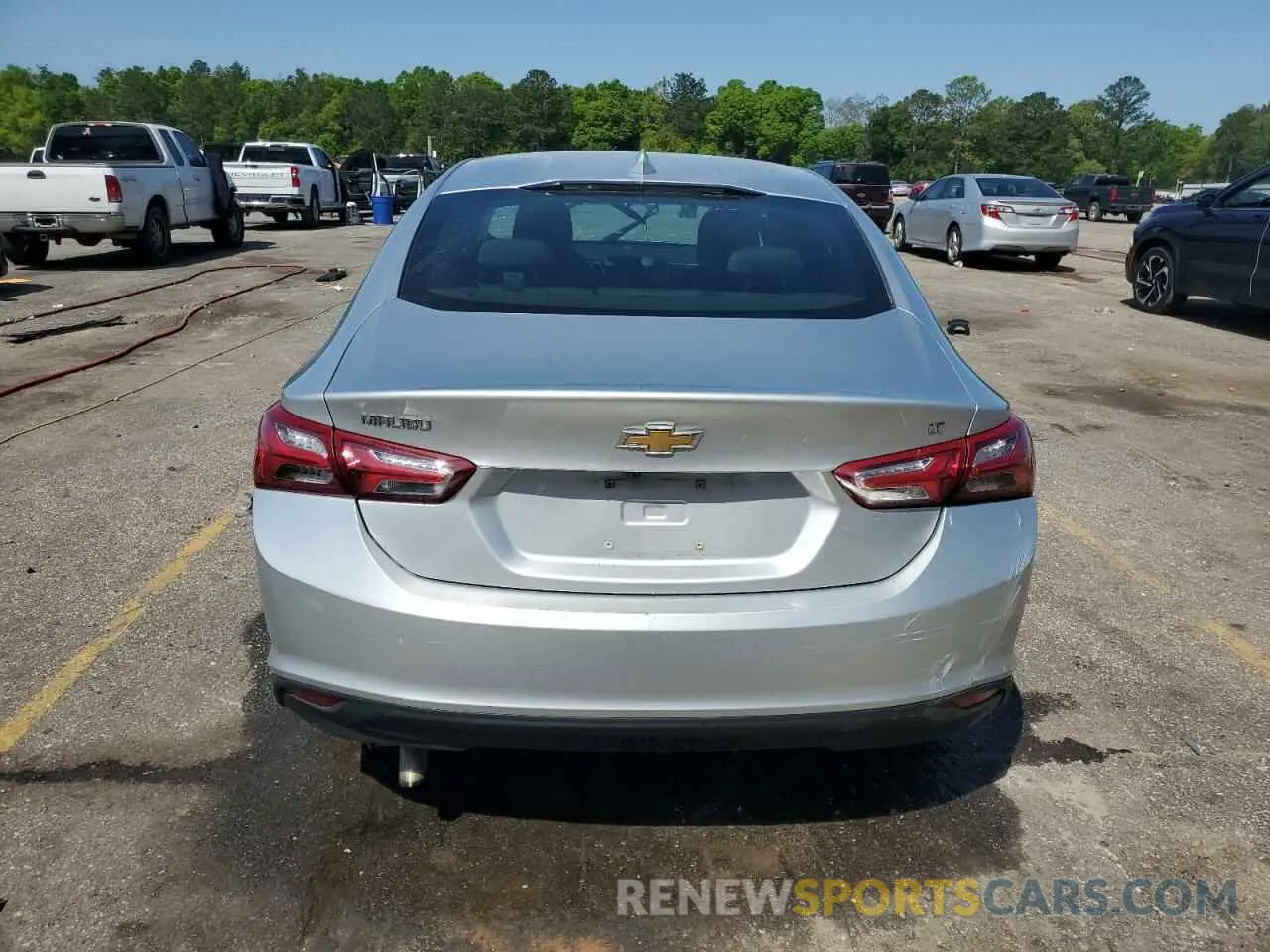 6 Photograph of a damaged car 1G1ZD5ST5NF125721 CHEVROLET MALIBU 2022