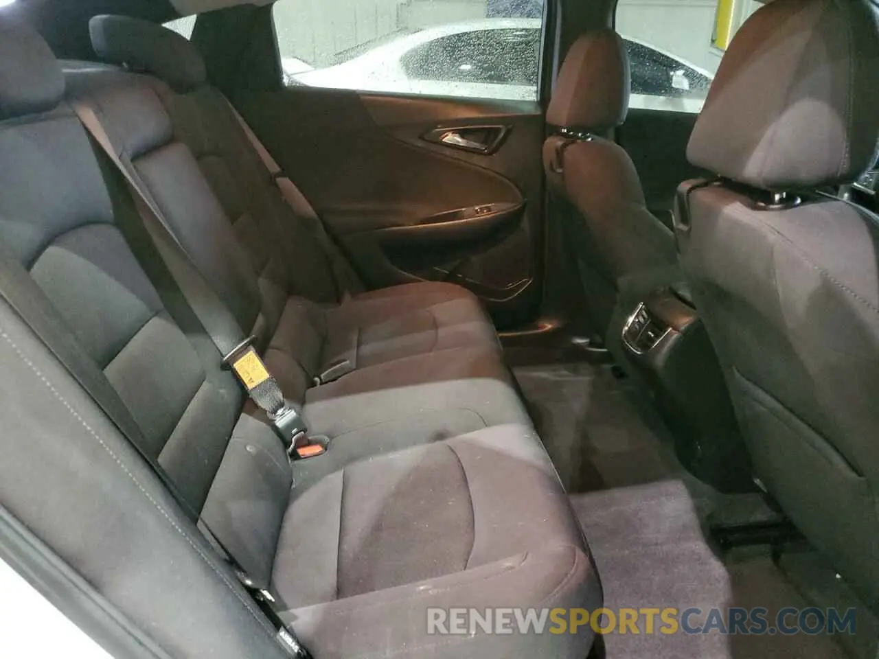 10 Photograph of a damaged car 1G1ZD5ST5NF135620 CHEVROLET MALIBU 2022