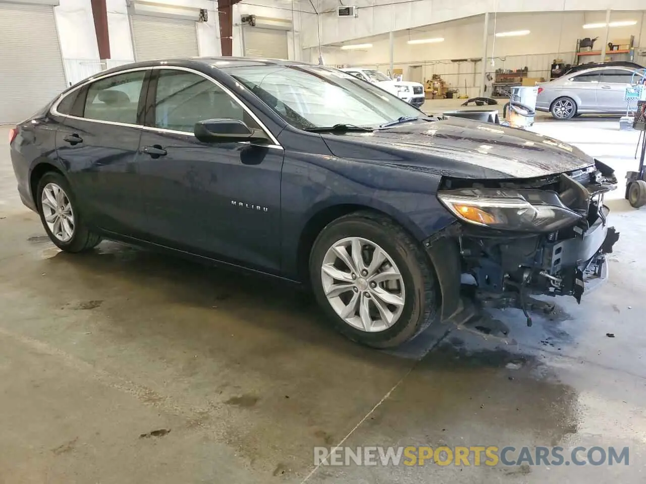 4 Photograph of a damaged car 1G1ZD5ST5NF139652 CHEVROLET MALIBU 2022