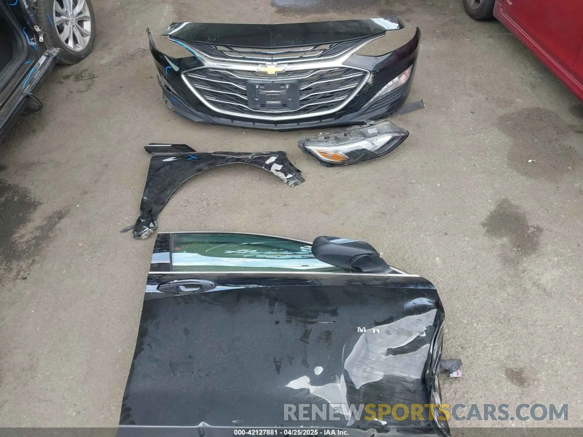 12 Photograph of a damaged car 1G1ZD5ST5NF139733 CHEVROLET MALIBU 2022